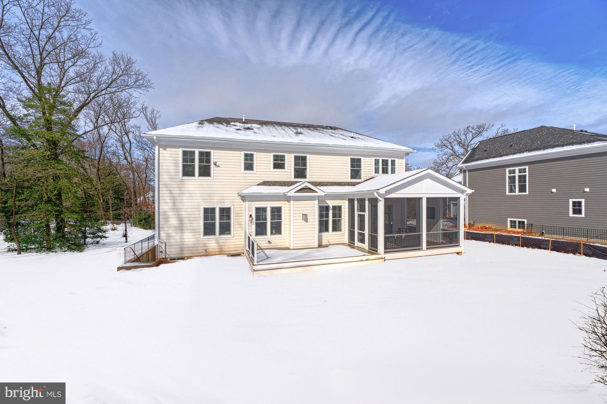 SPRING LAKE - Residential