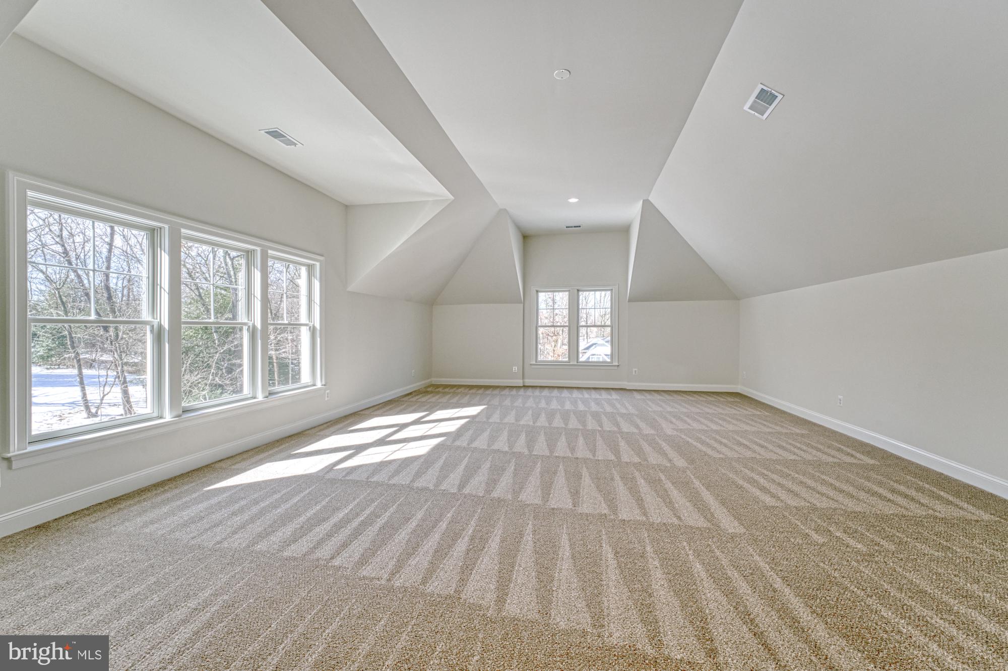 SPRING LAKE - Residential