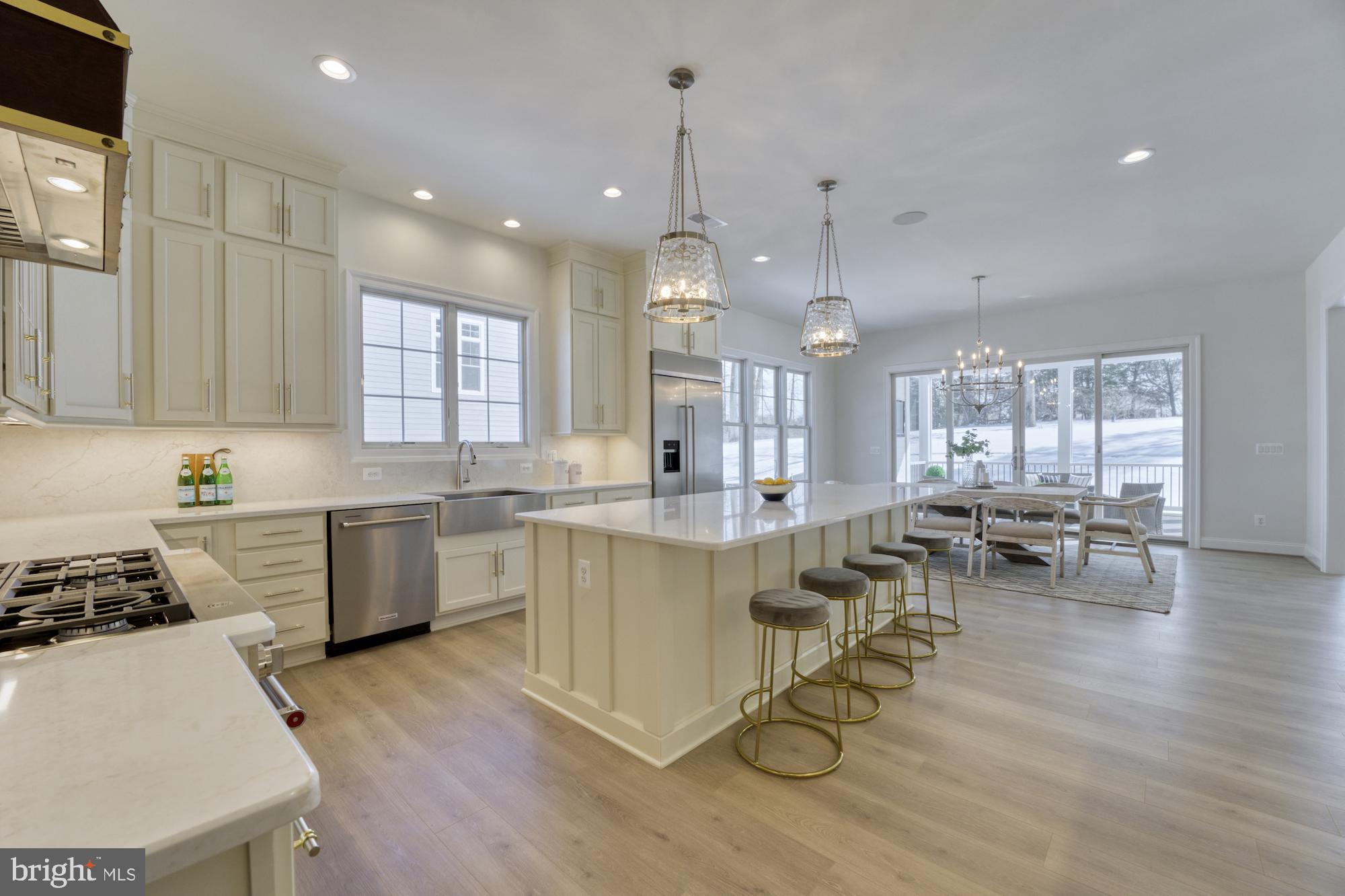 SPRING LAKE - Residential