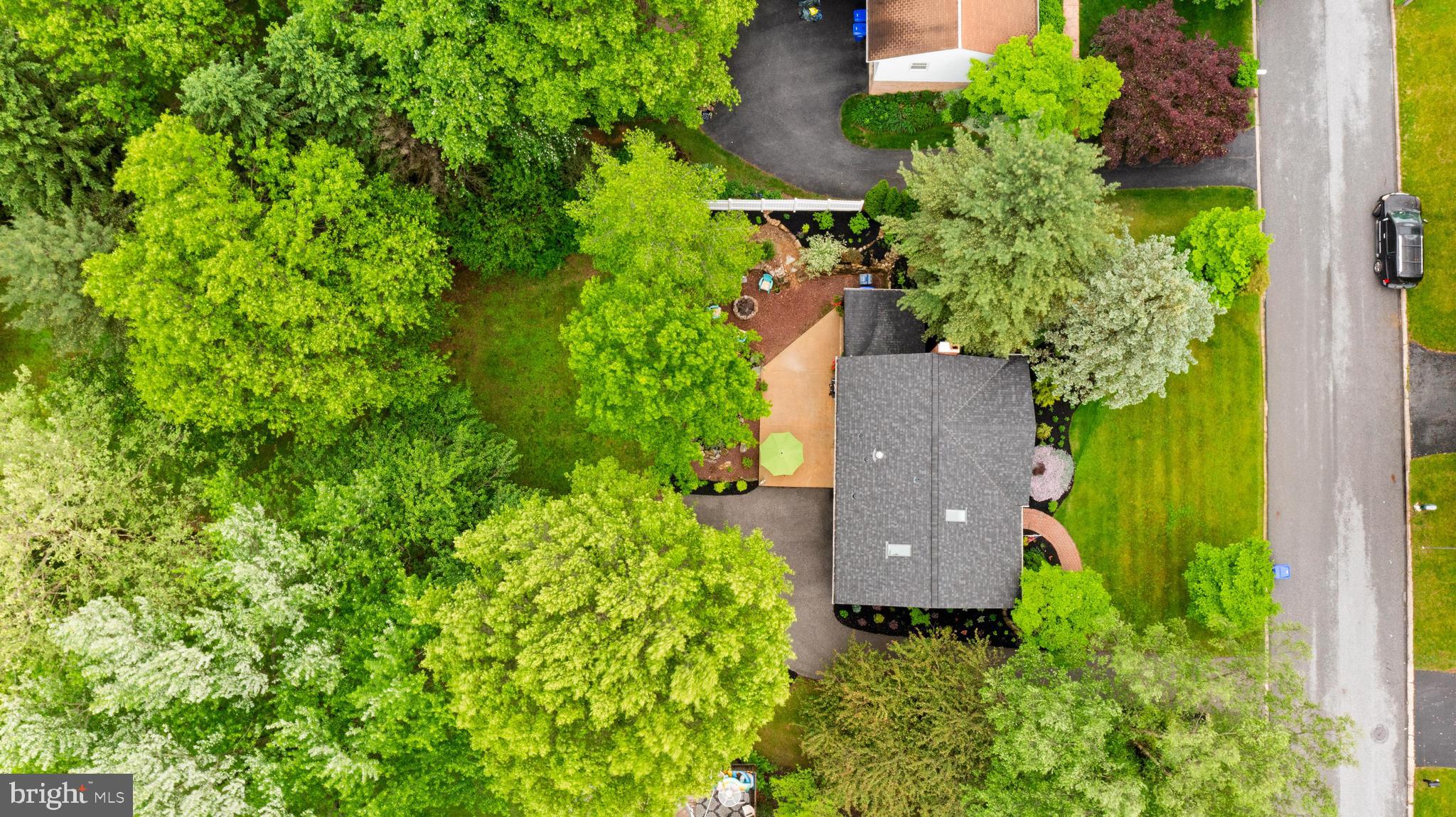 29 FARMINGTON DRIVE