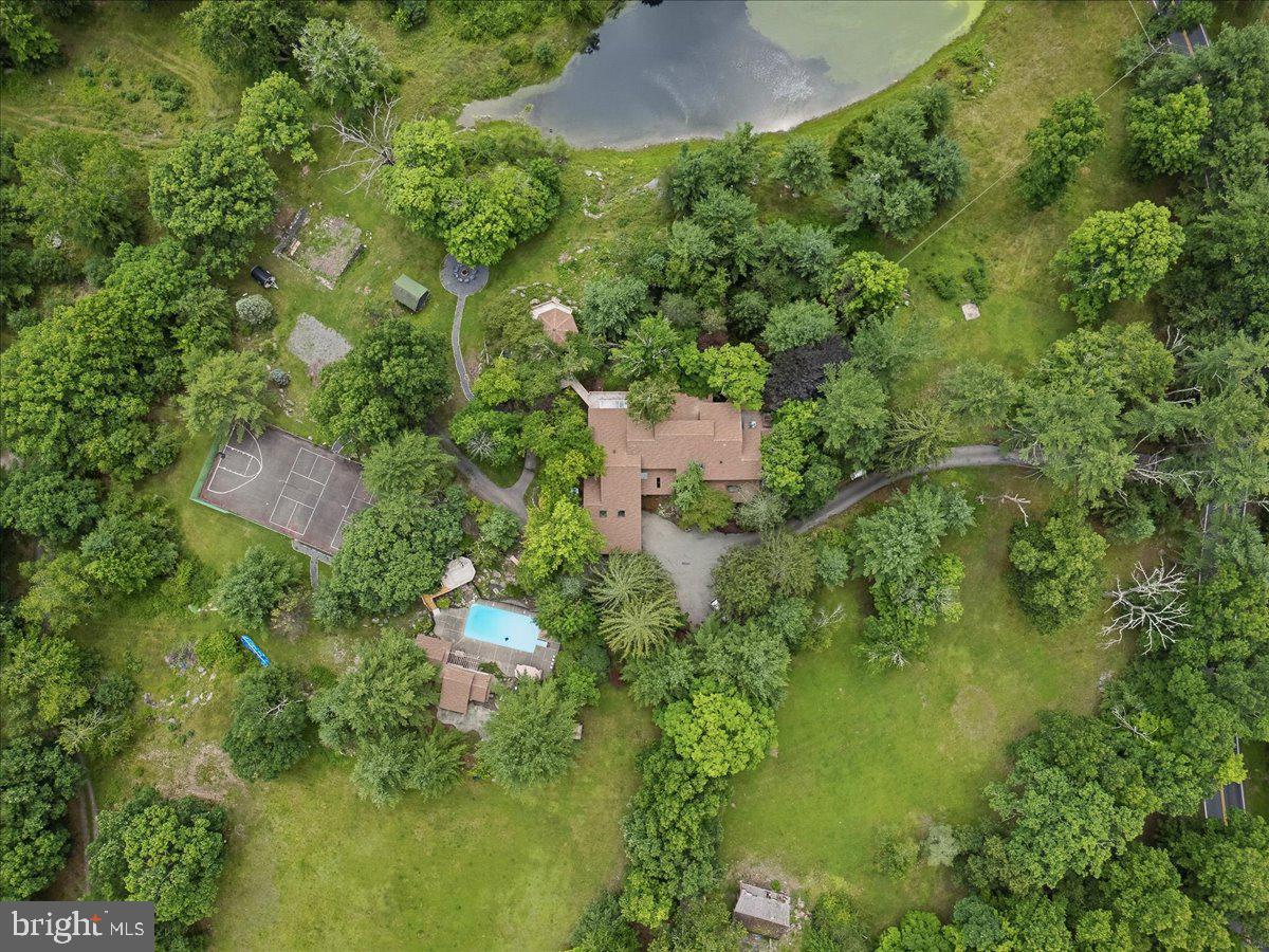 112 TAWNY FOX TRAIL