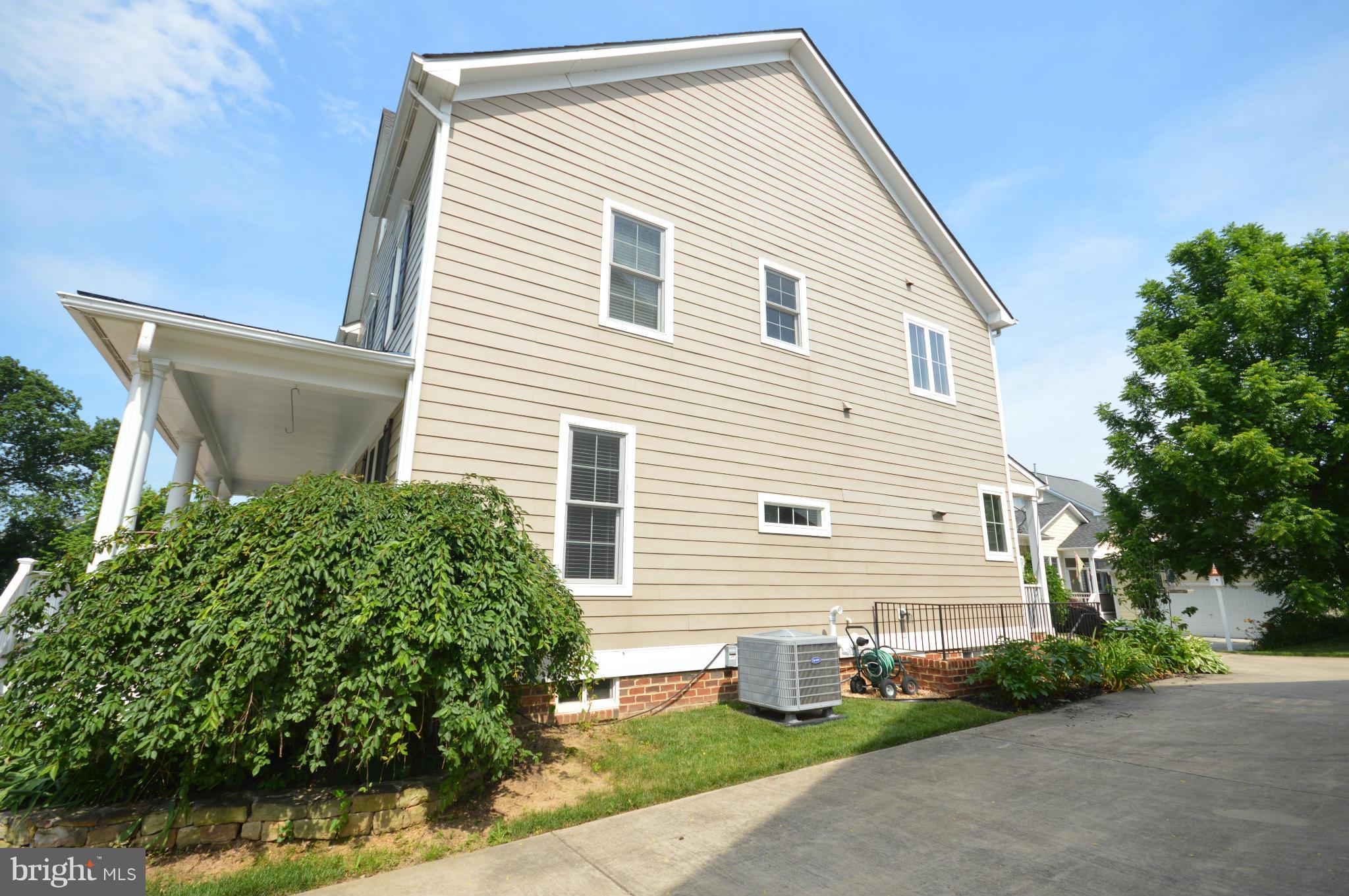 COURTS OF ST FRANCIS - Residential