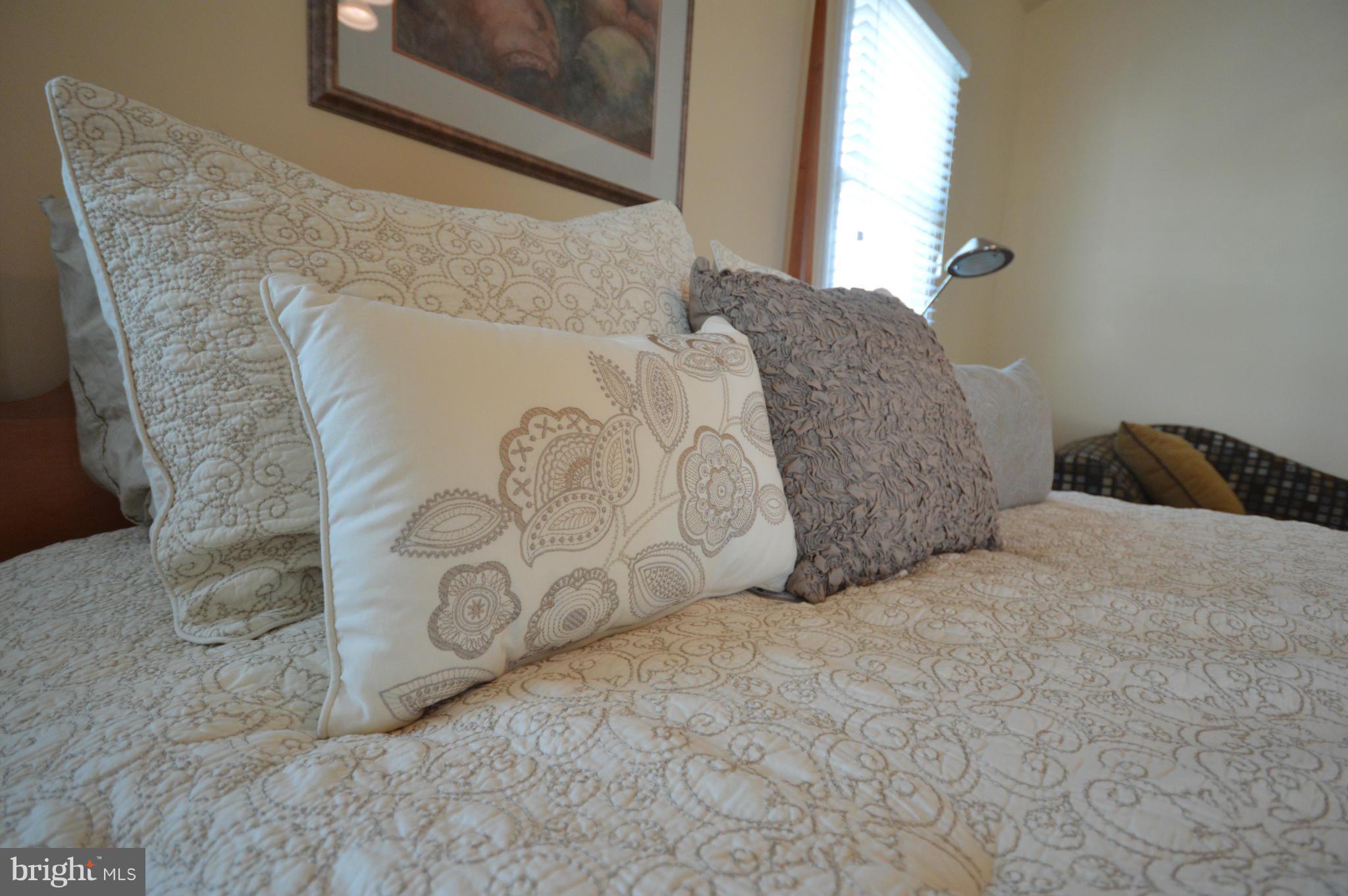 COURTS OF ST FRANCIS - Residential