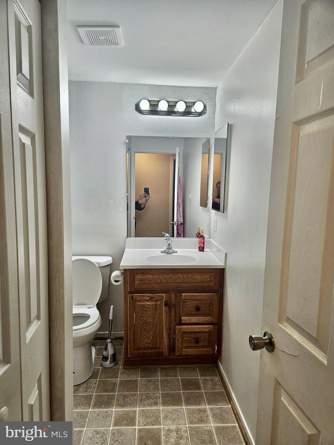 HOLLEYBROOKE - Residential