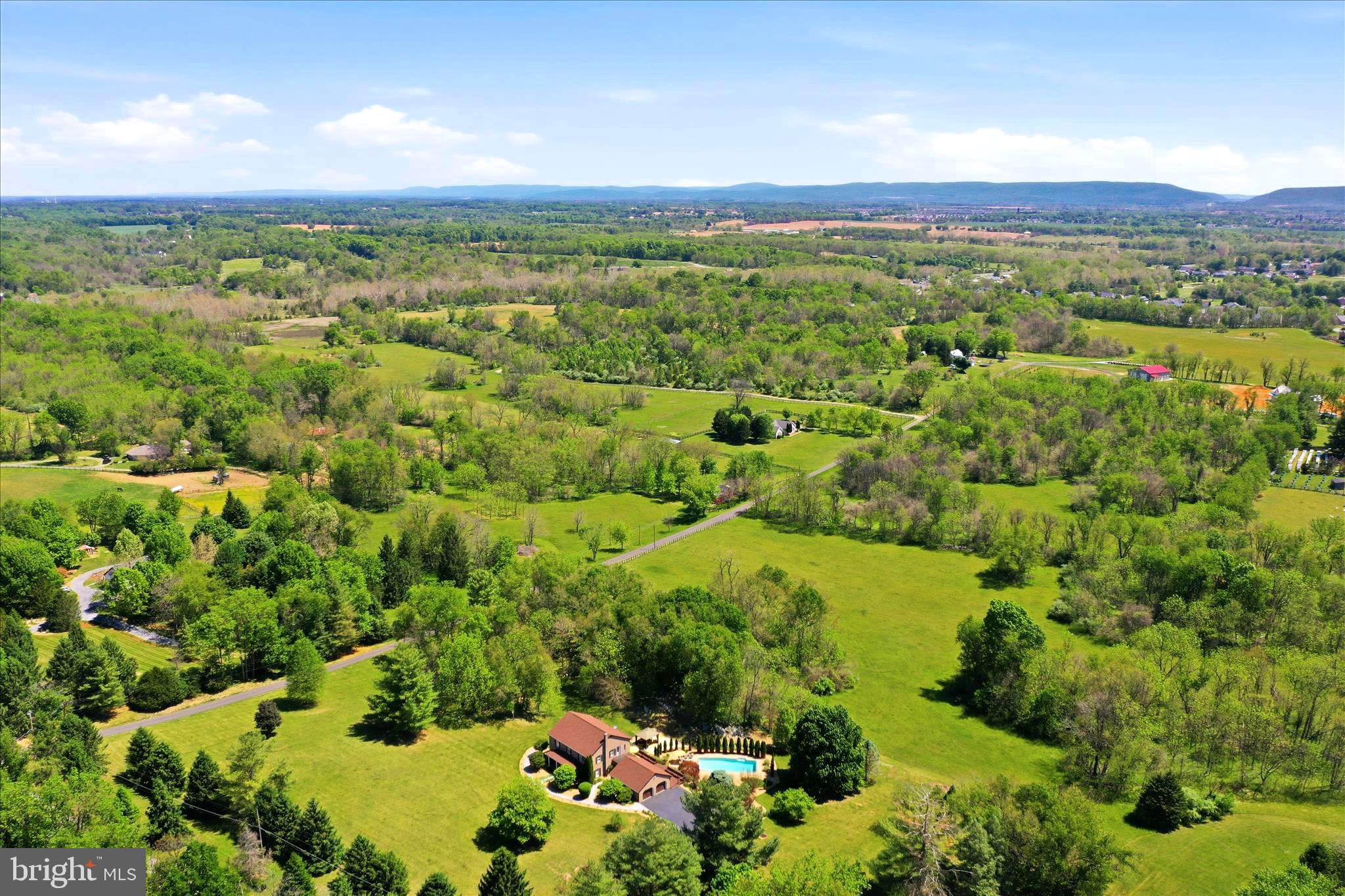 CEDAR LAWN - Residential