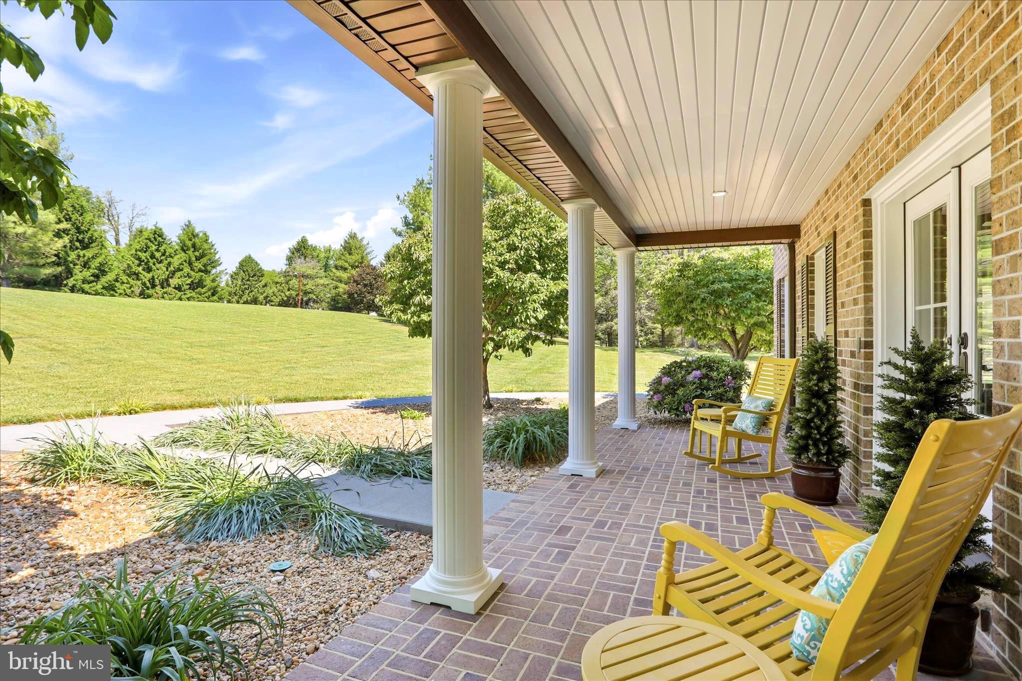 CEDAR LAWN - Residential