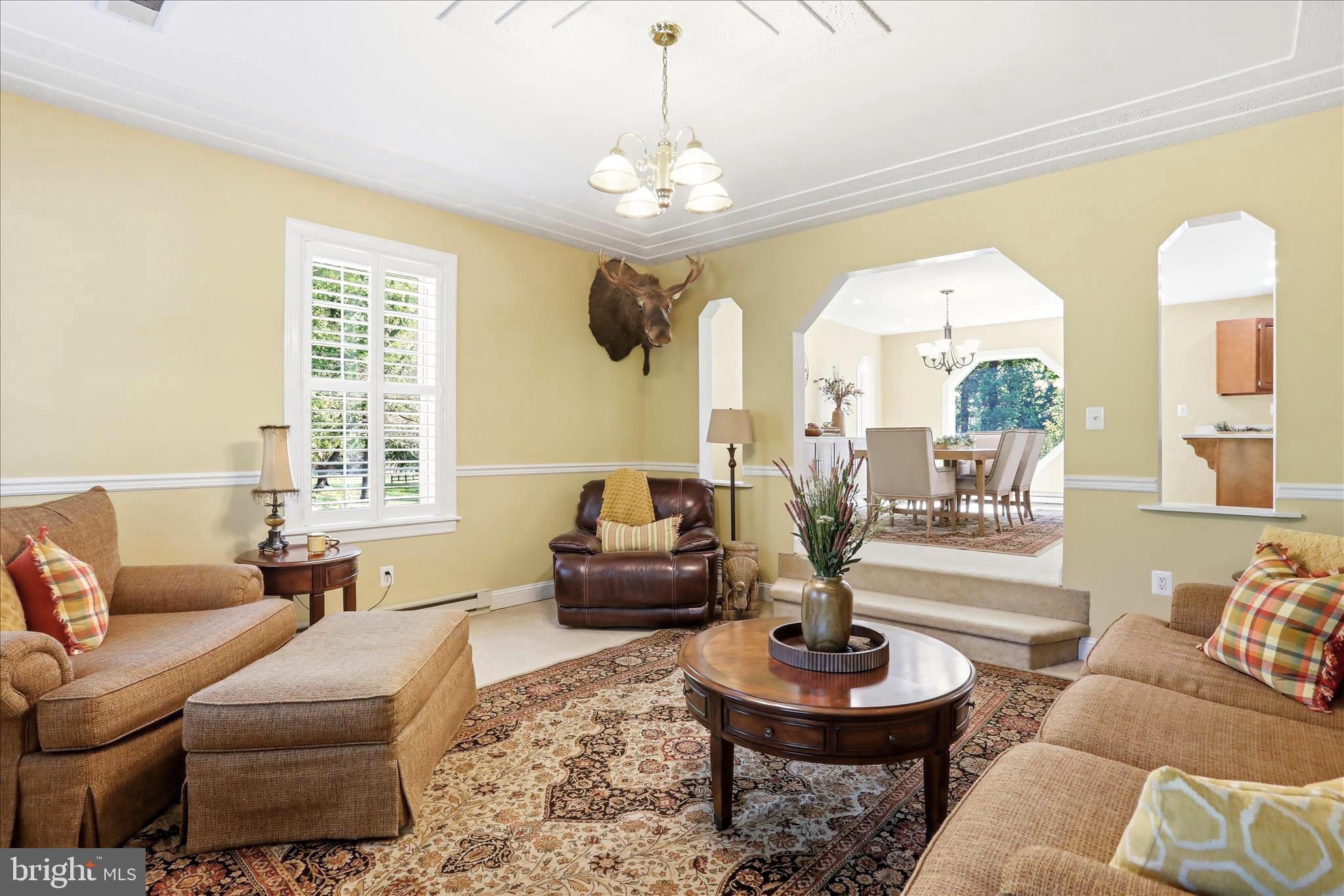 CEDAR LAWN - Residential
