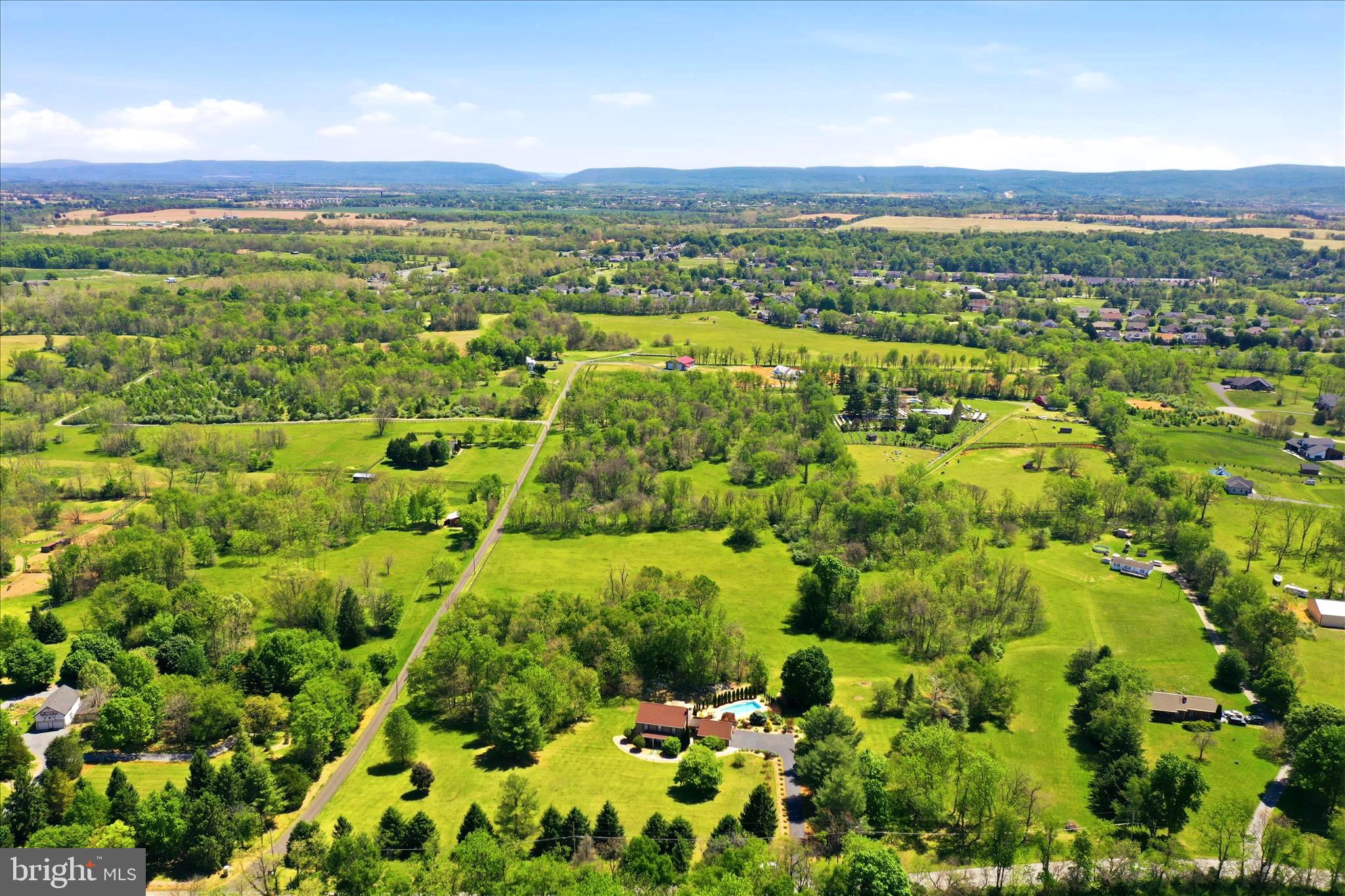 CEDAR LAWN - Residential