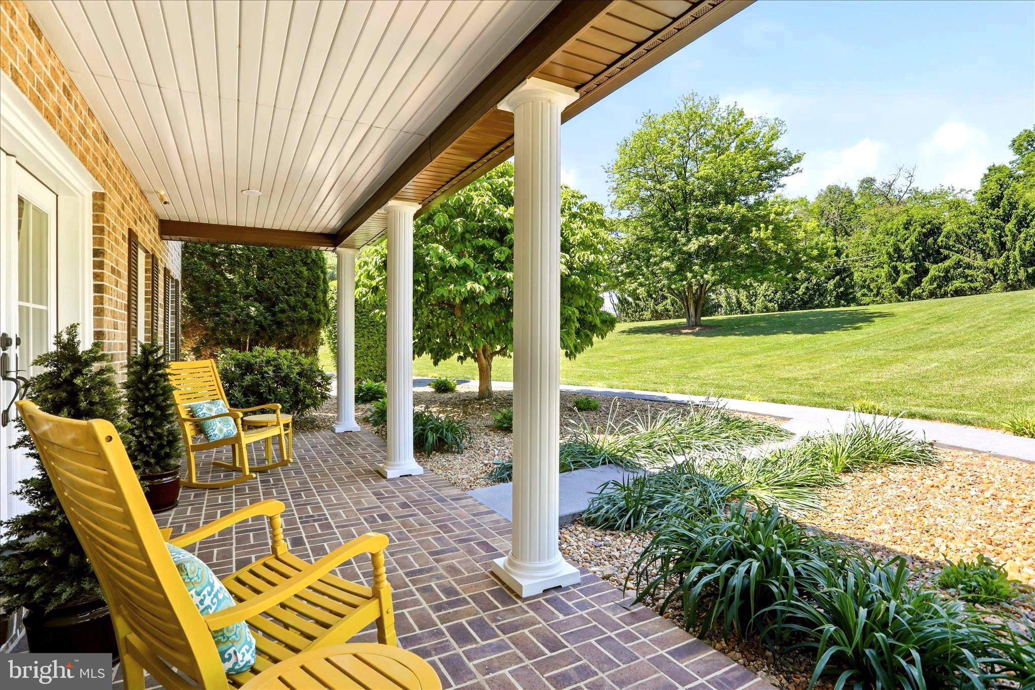 CEDAR LAWN - Residential