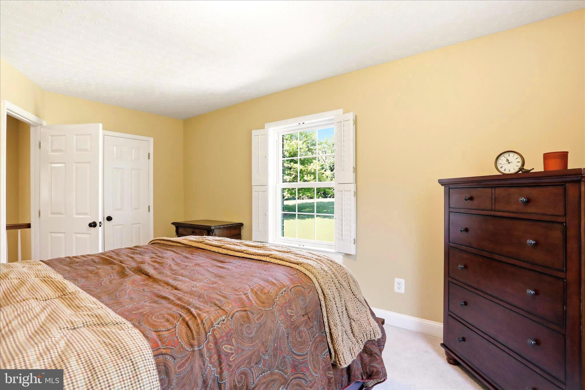 CEDAR LAWN - Residential