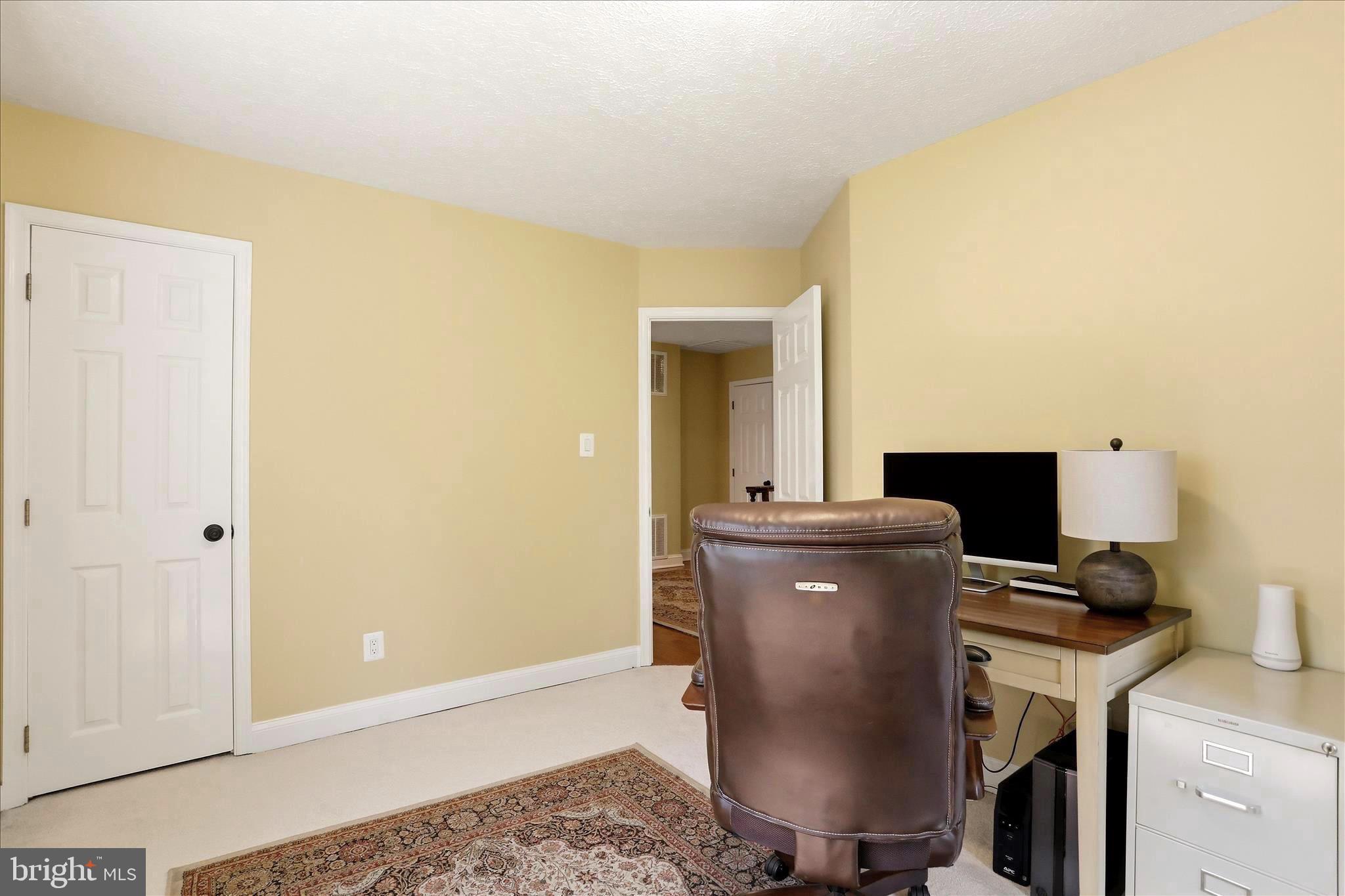 CEDAR LAWN - Residential