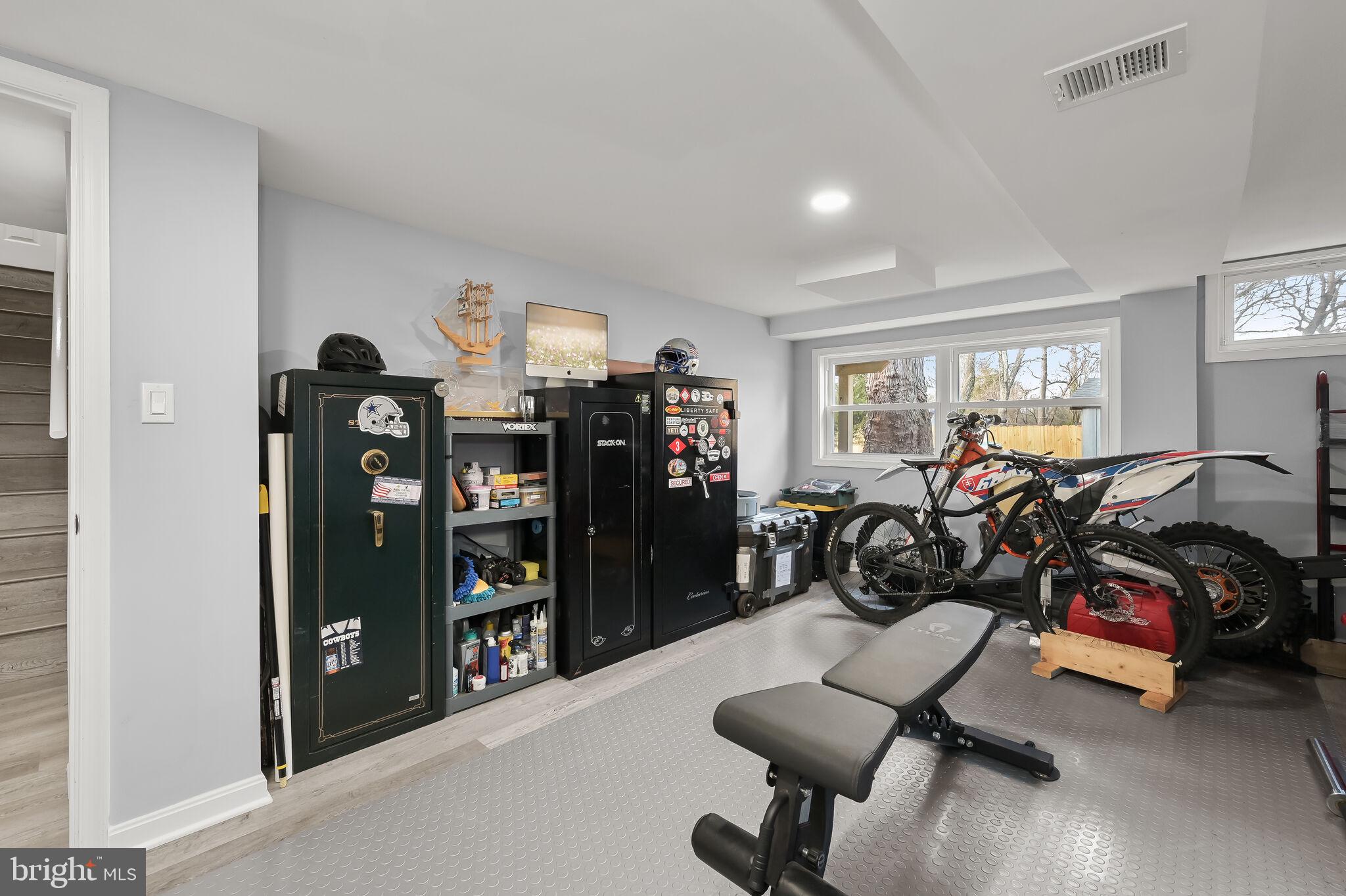 BERWYN HEIGHTS - Residential