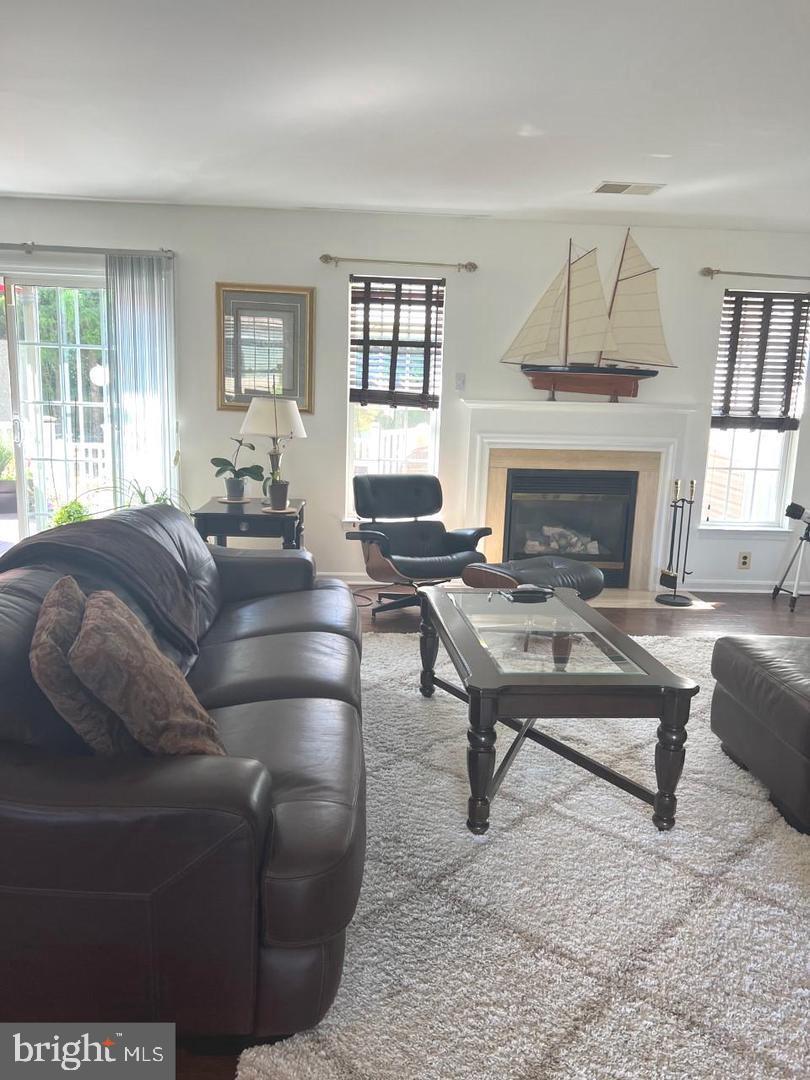 SUN VALLEY - Residential Lease