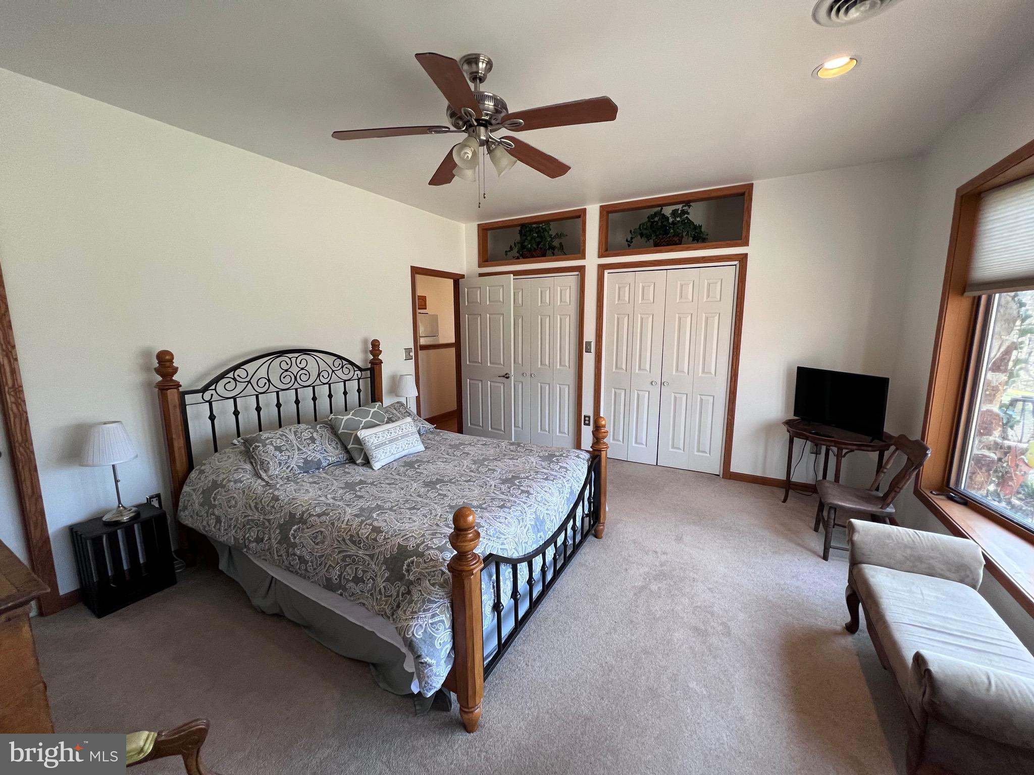 DEER RUN WOODS - Residential