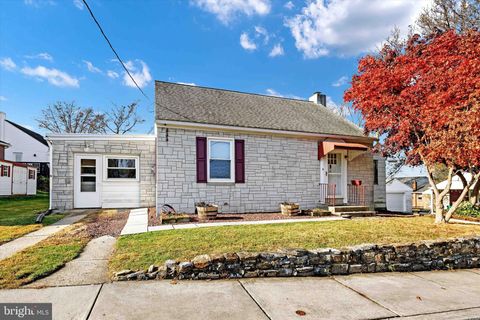 Photo of 125 Gerhart Avenue, Ephrata, PA 17522 (MLS # PALA2060690)