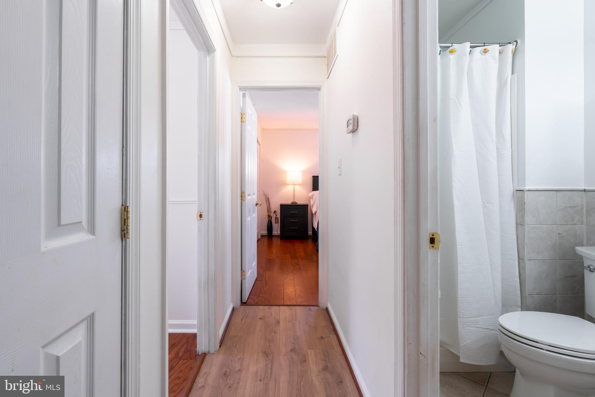 WOODLAND BEACH - Residential