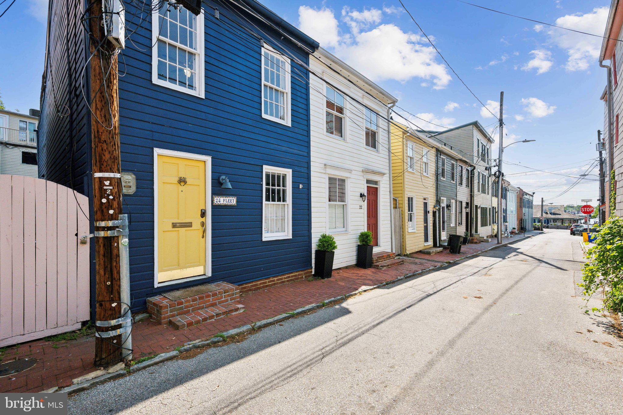 HISTORIC DISTRICT - Residential