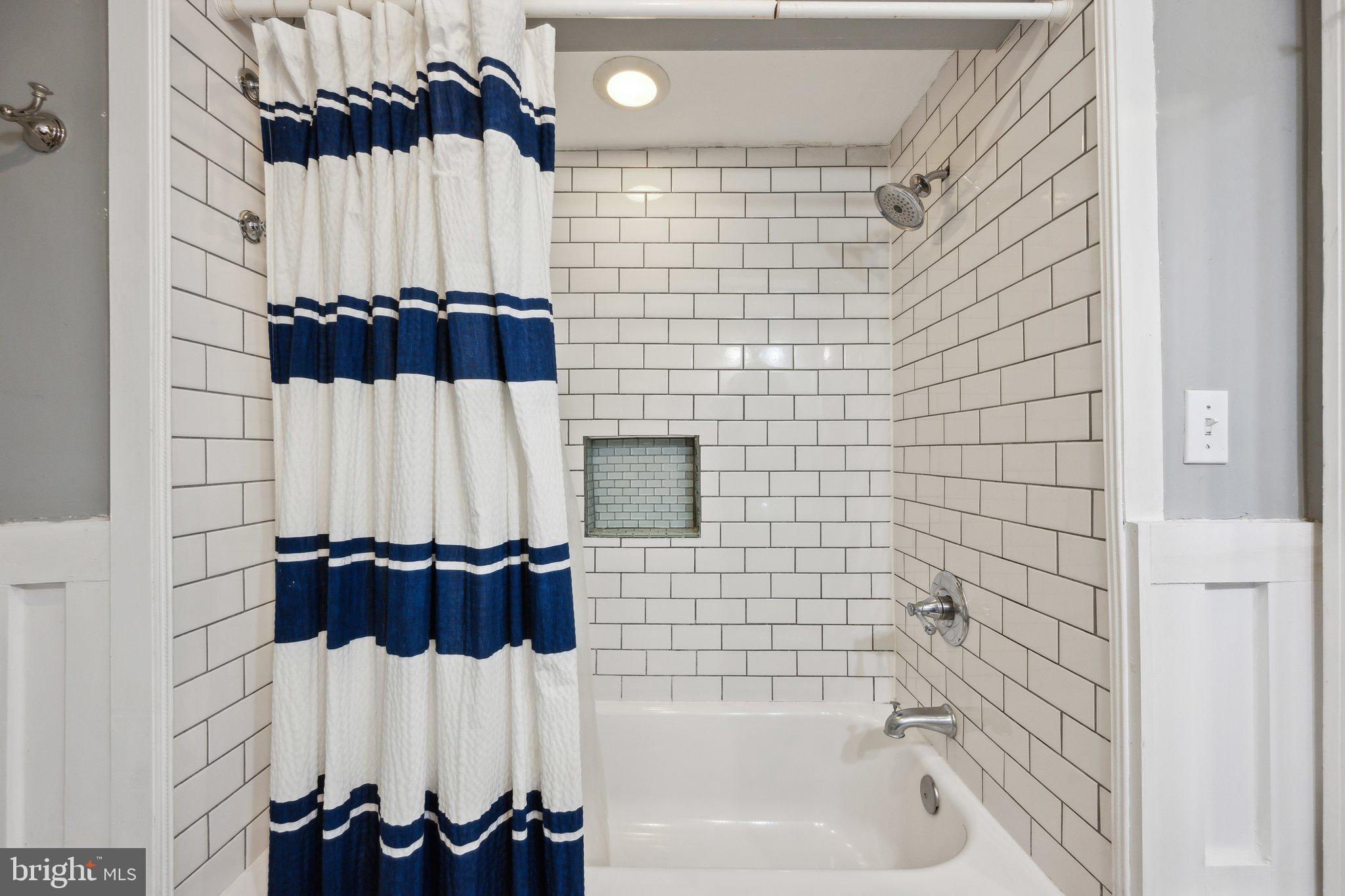 HISTORIC DISTRICT - Residential