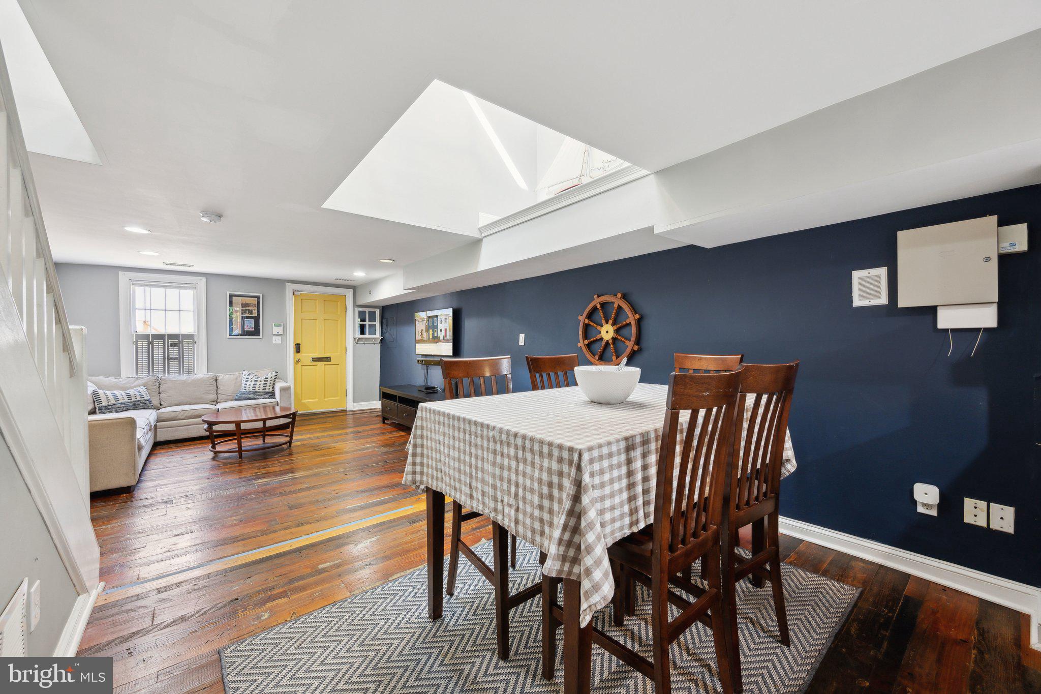 HISTORIC DISTRICT - Residential