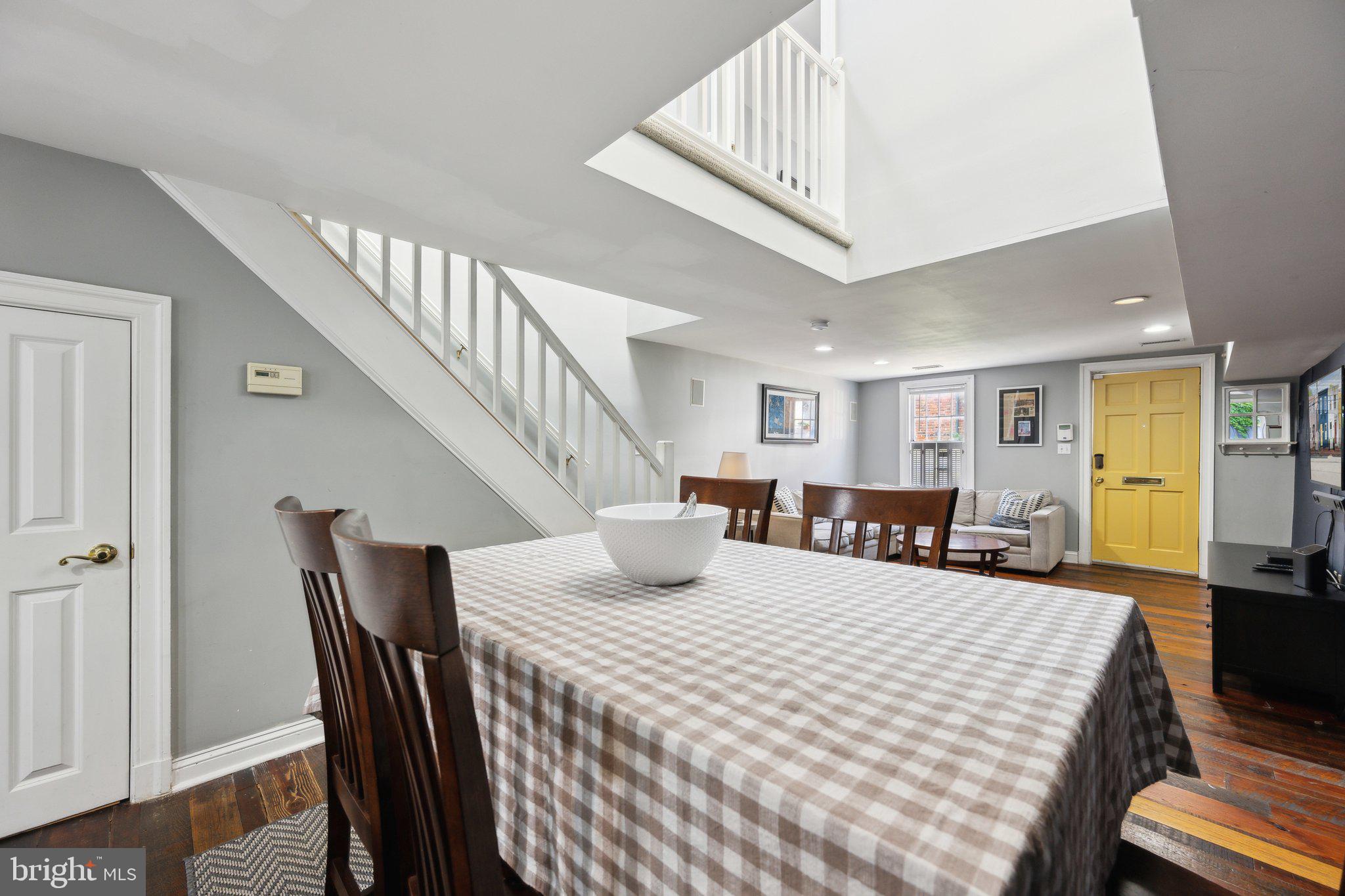 HISTORIC DISTRICT - Residential