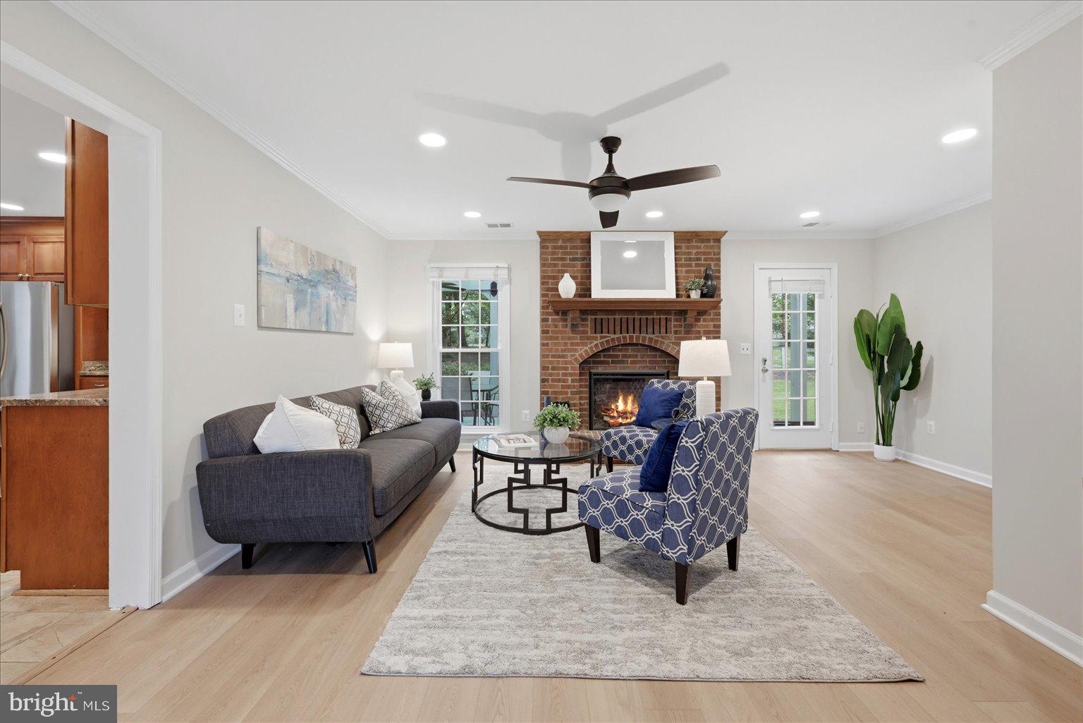 3244 DUCK POND COURT