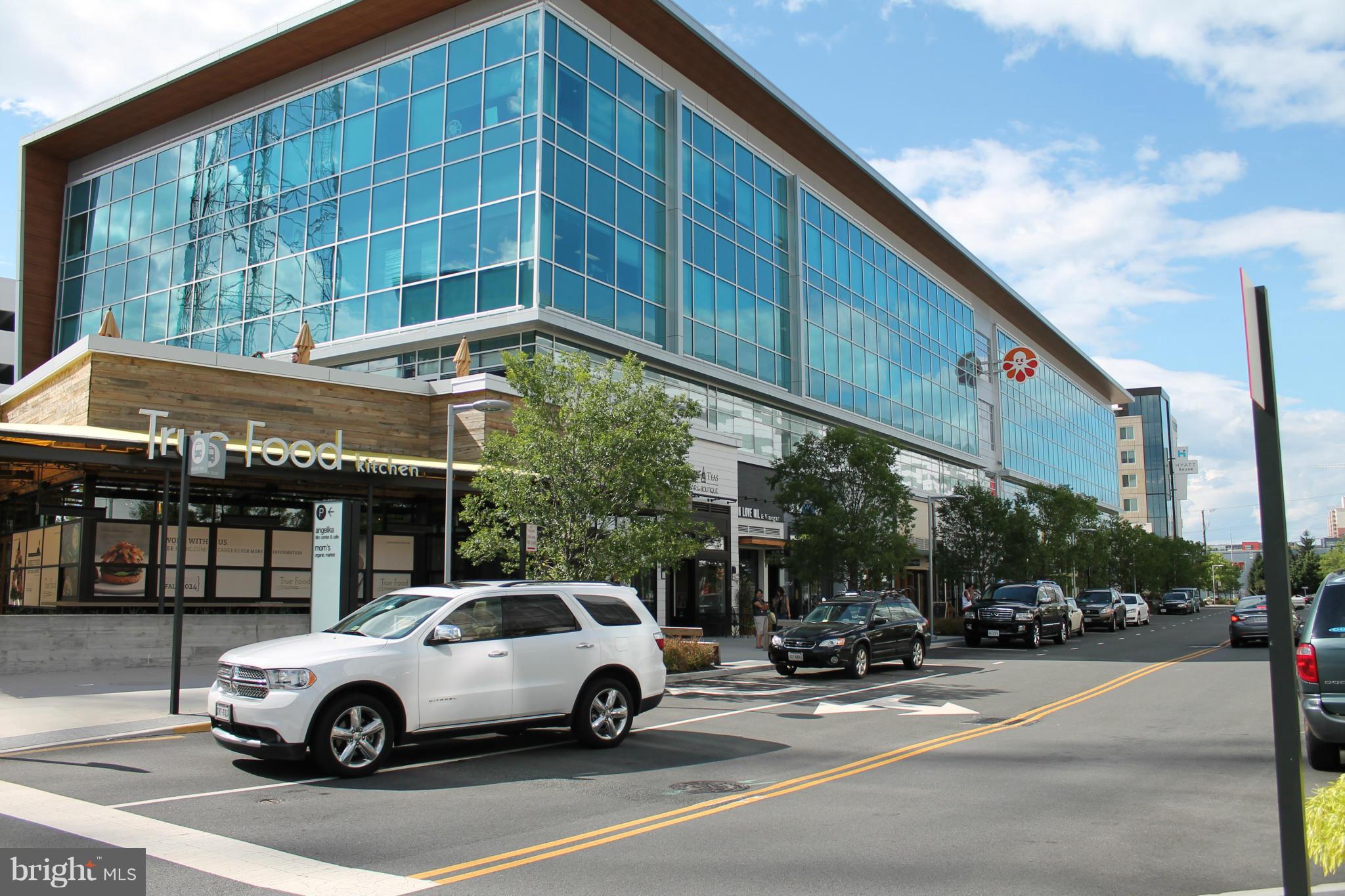 NEW PROVIDENCE VILLAGE - Residential Lease