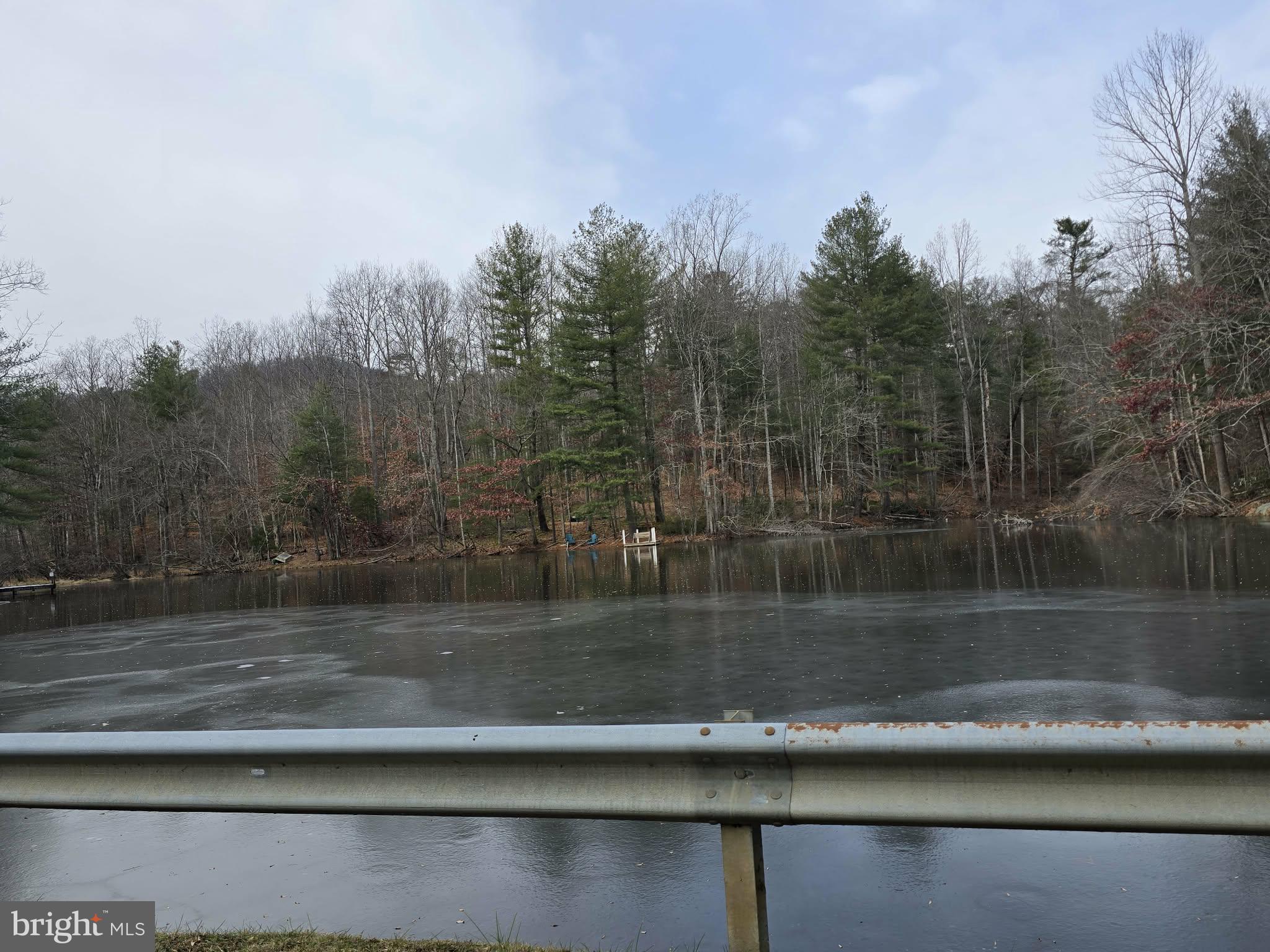 LAUREL MOUNTAIN - Residential