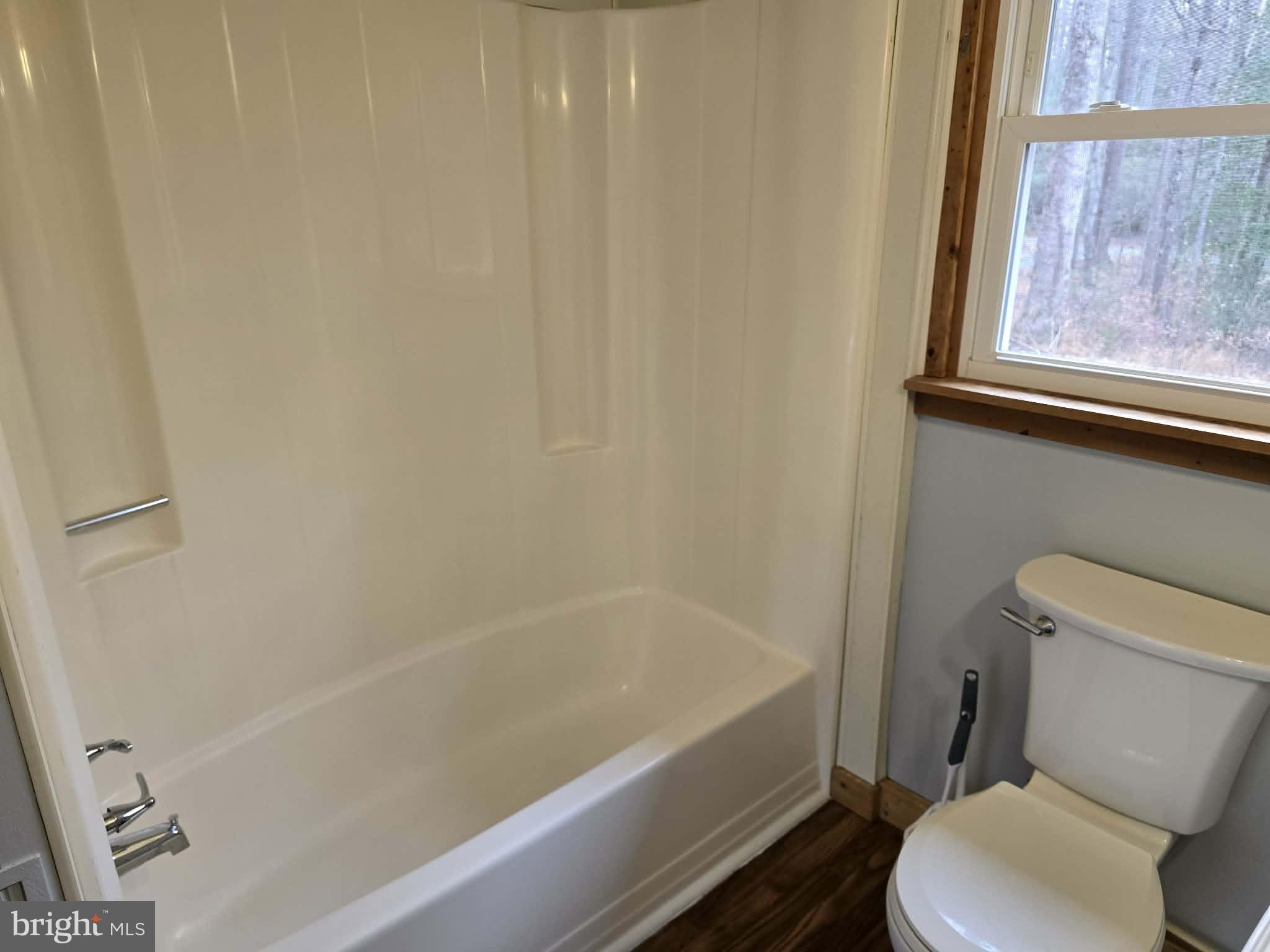 LAUREL MOUNTAIN - Residential