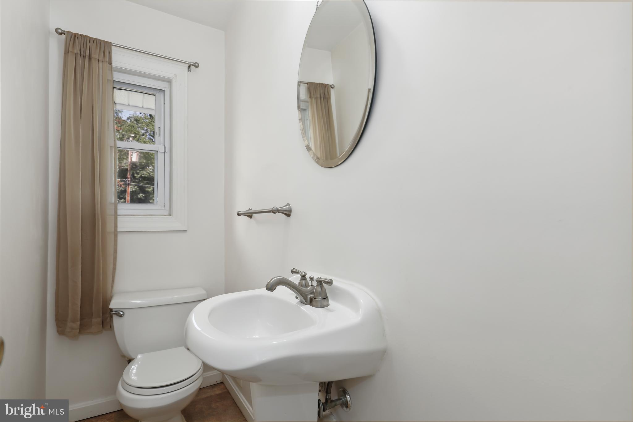 NORTH SPRINGFIELD - Residential