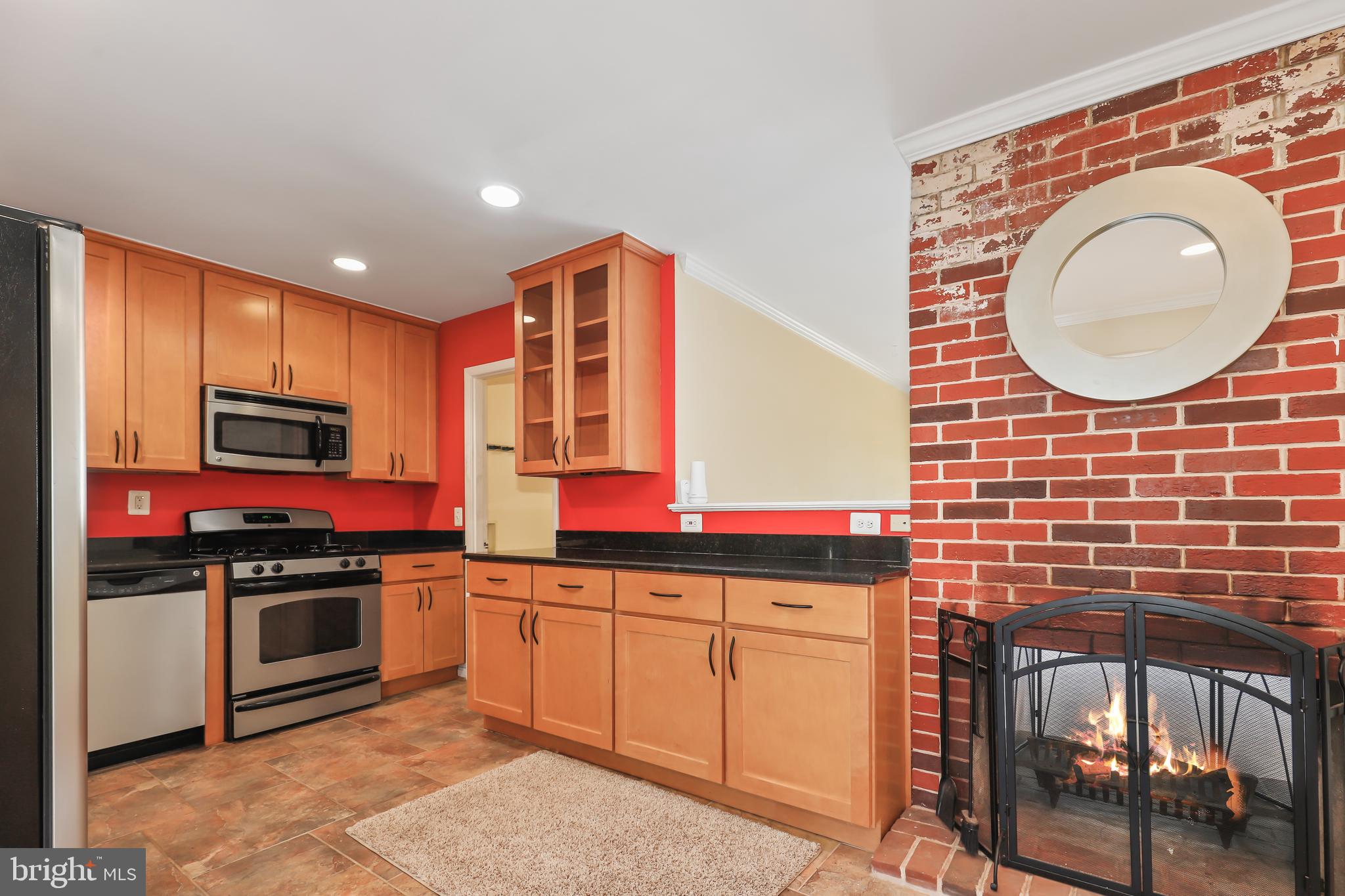 NORTH SPRINGFIELD - Residential