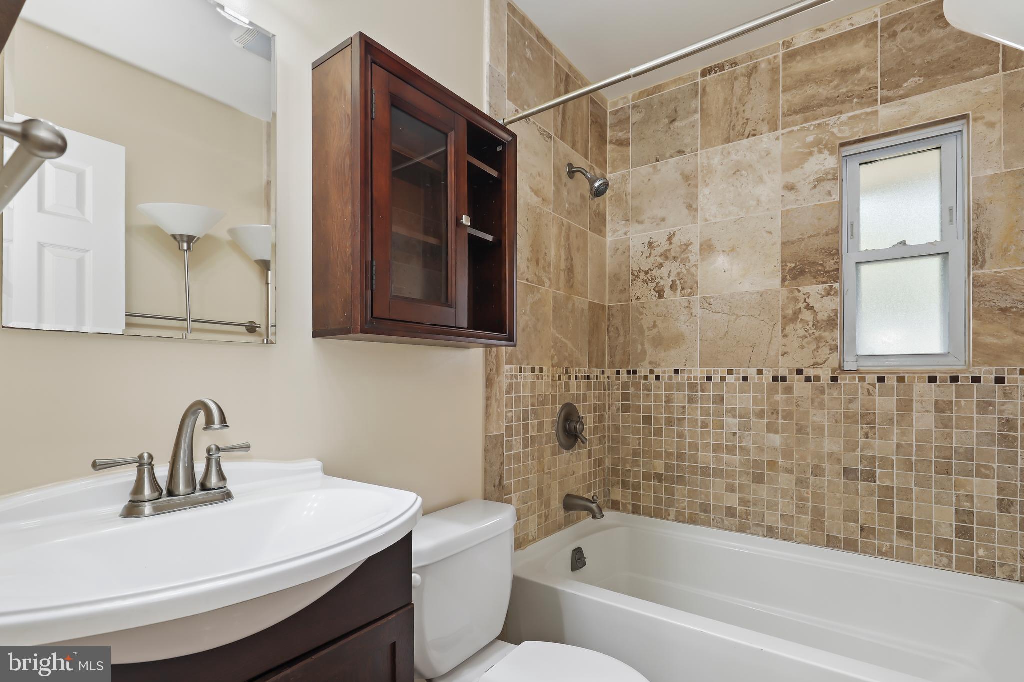 NORTH SPRINGFIELD - Residential