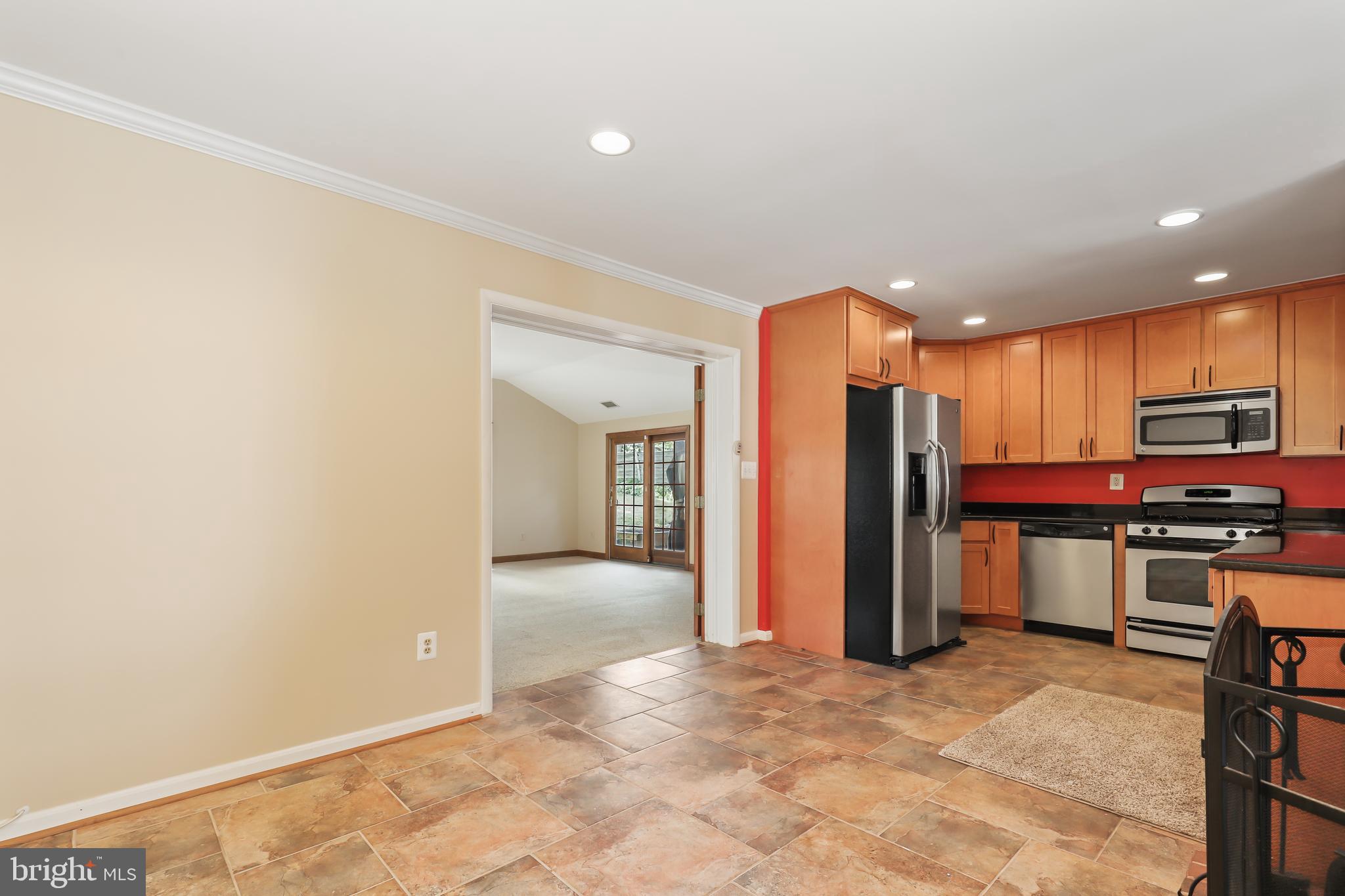 NORTH SPRINGFIELD - Residential