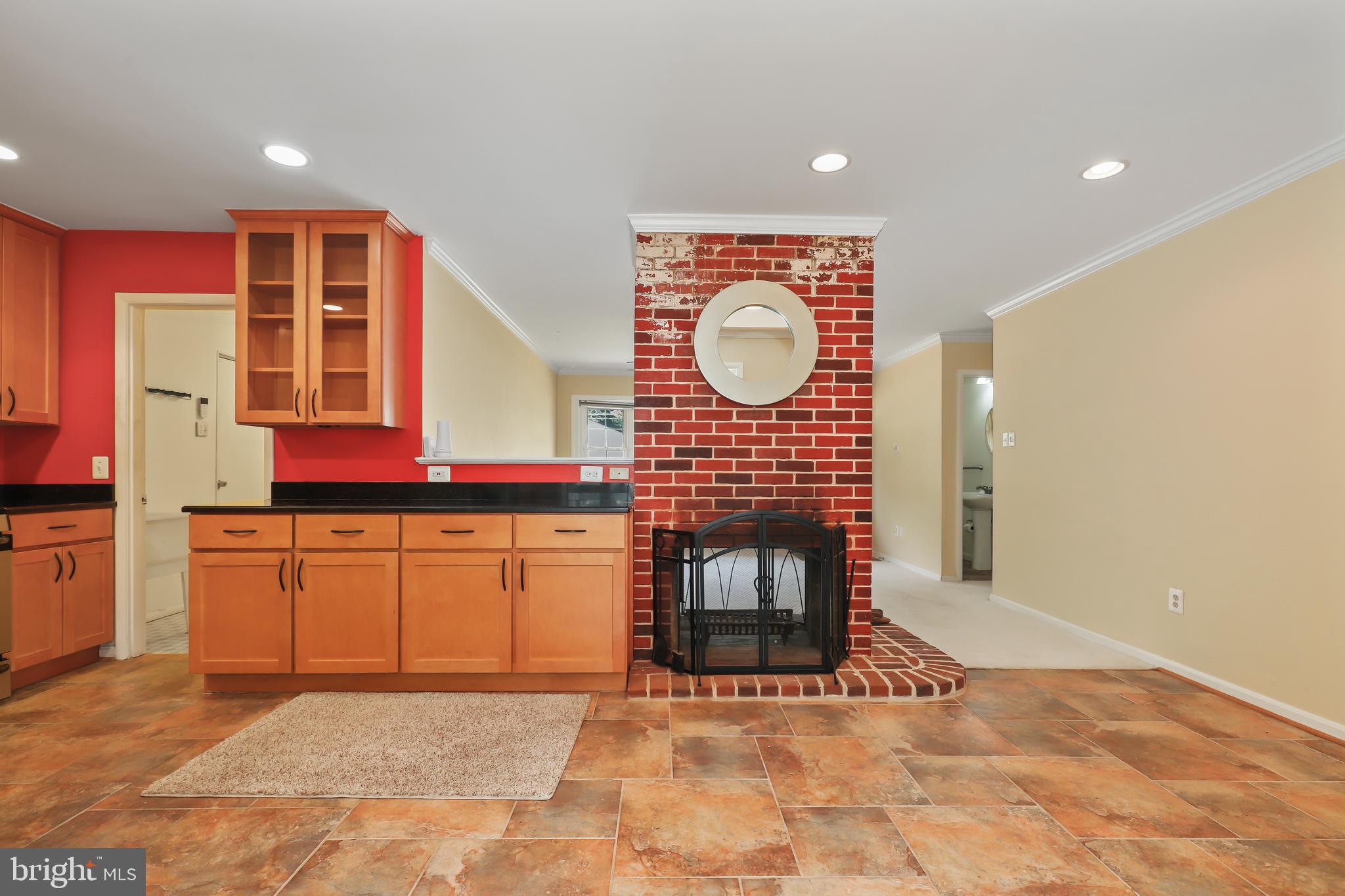 NORTH SPRINGFIELD - Residential