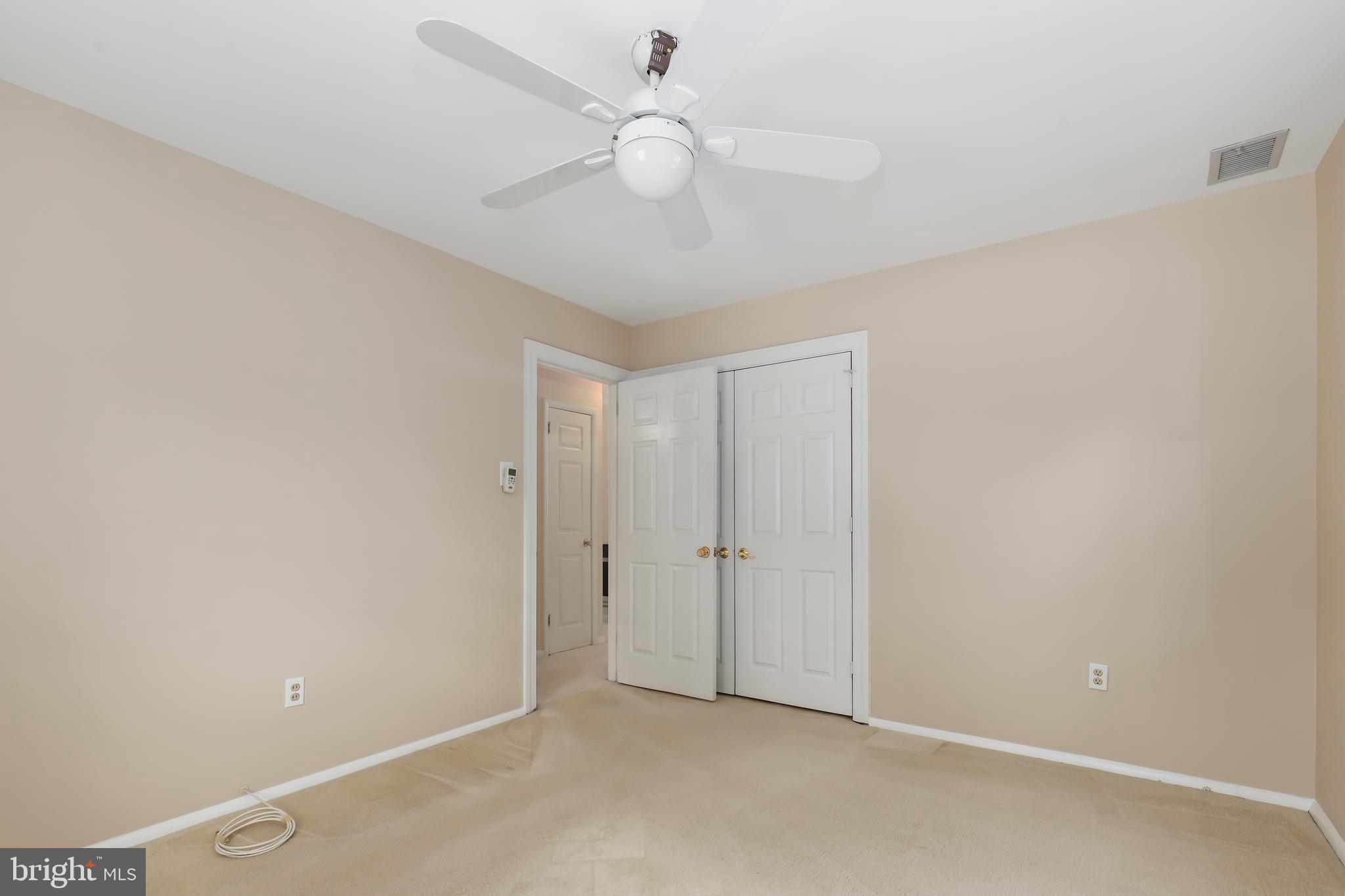 NORTH SPRINGFIELD - Residential