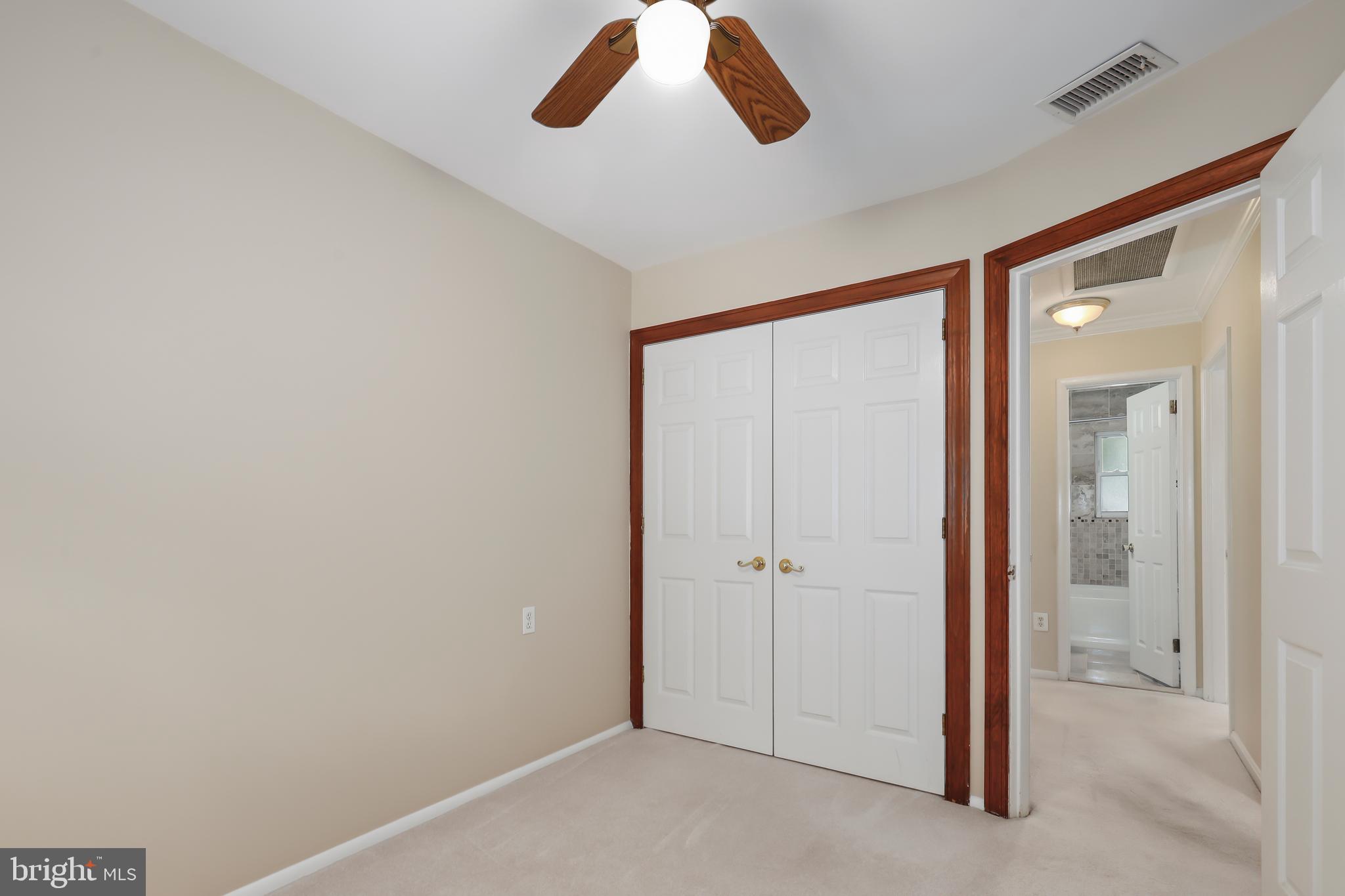 NORTH SPRINGFIELD - Residential