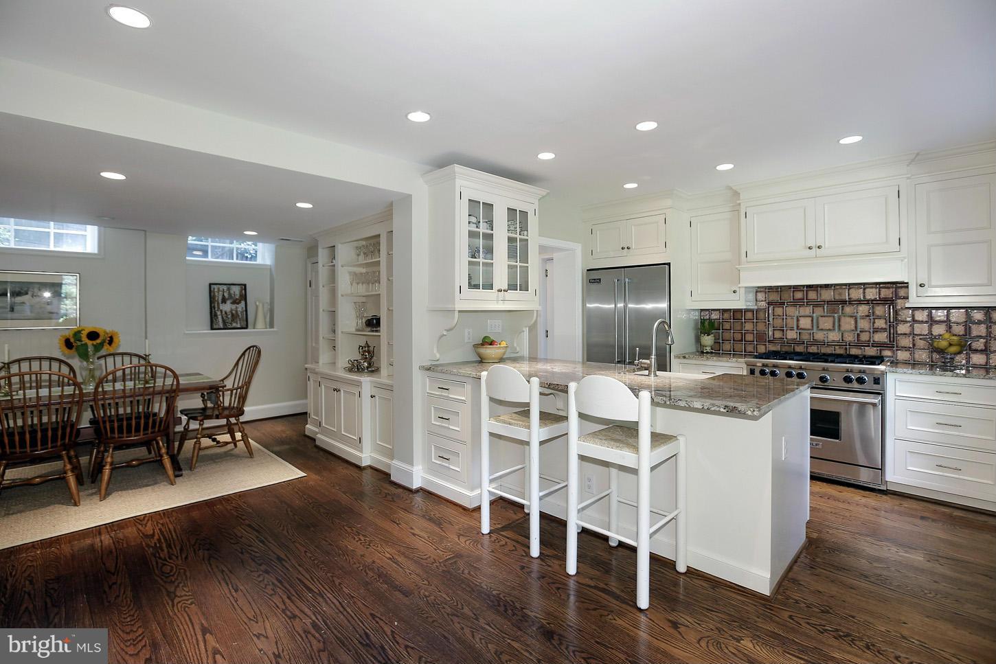 GLEN ECHO HEIGHTS - Residential Lease