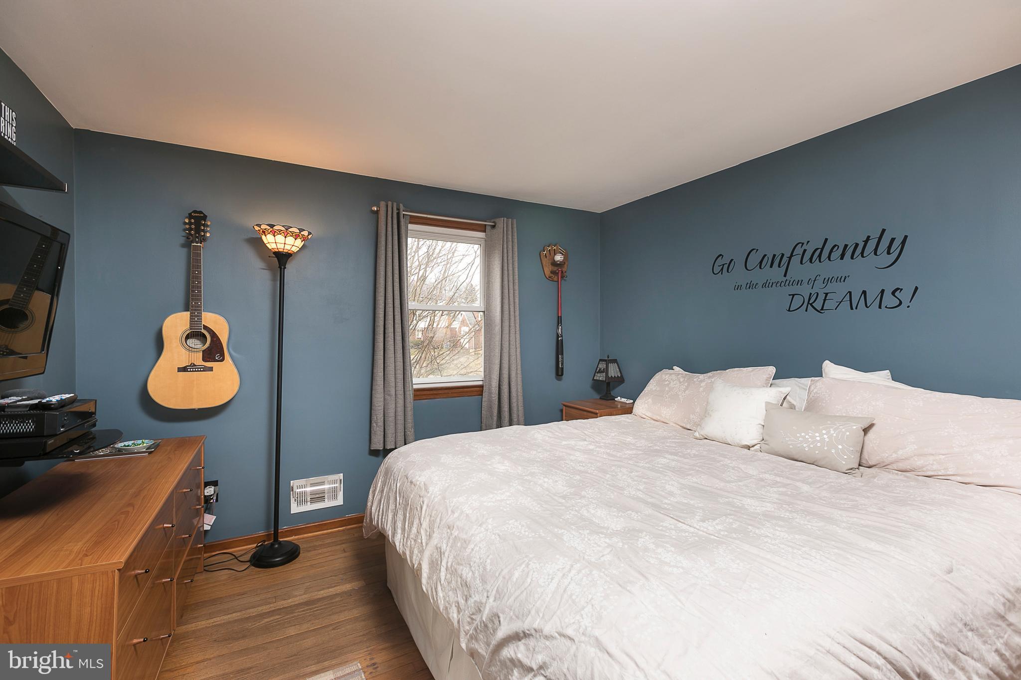 HILLBROOK - Residential