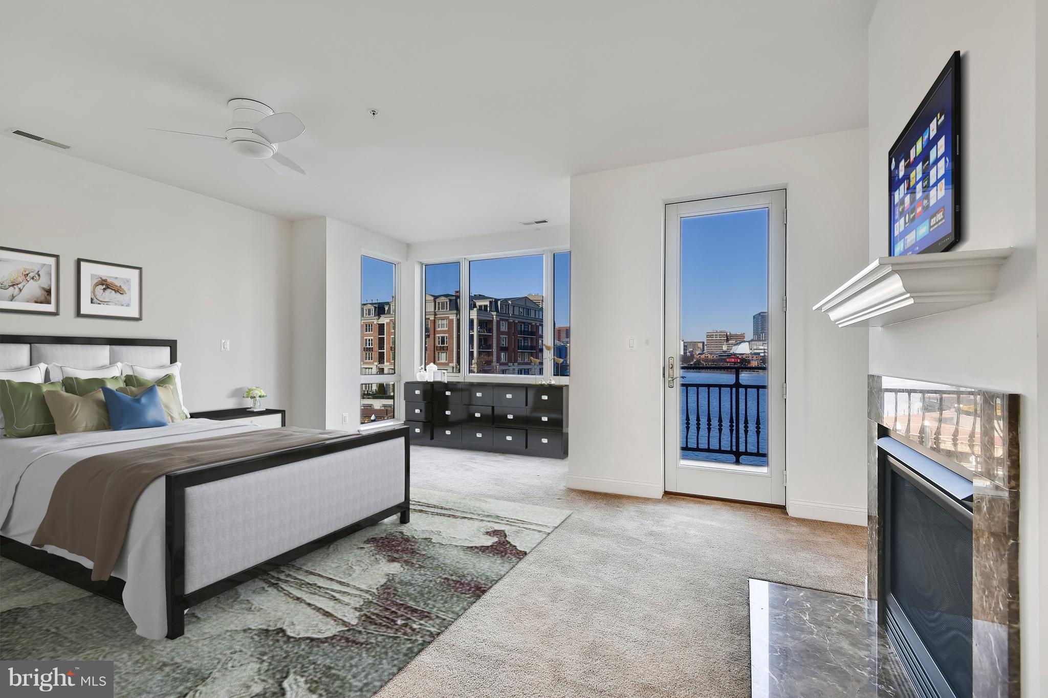 PIER HOMES AT HARBORVIEW - Residential