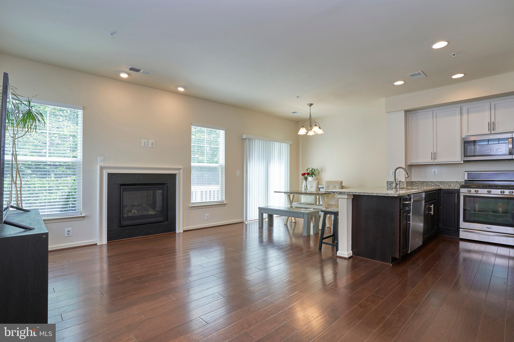 POTOMAC CREST - Residential