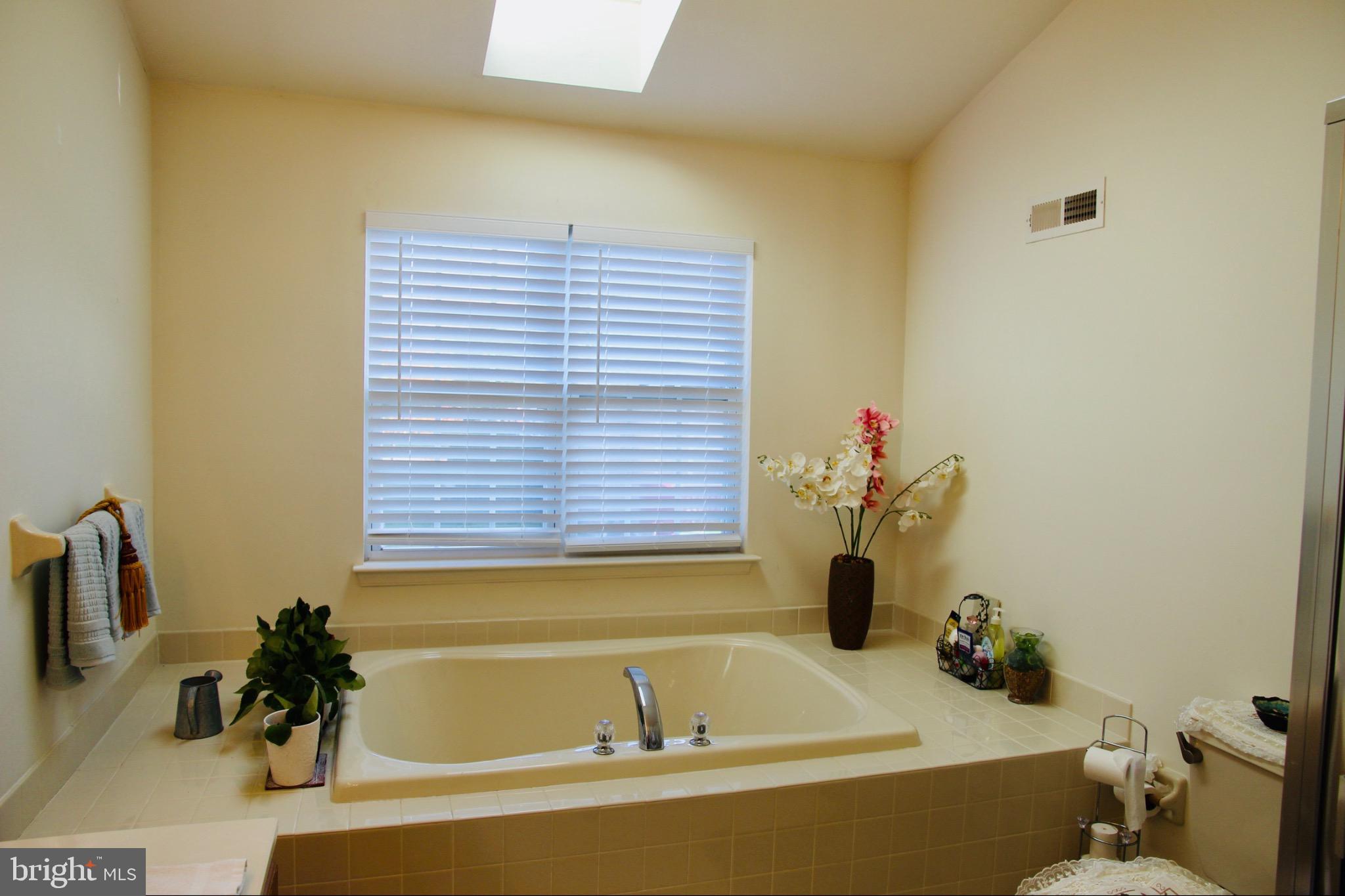 WELLINGTON VILLAGE - Residential