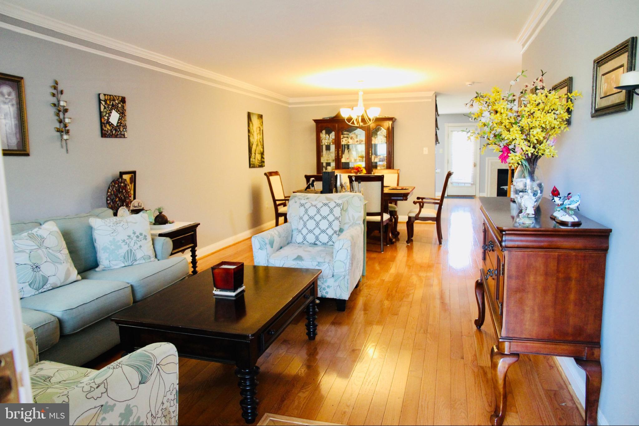 WELLINGTON VILLAGE - Residential