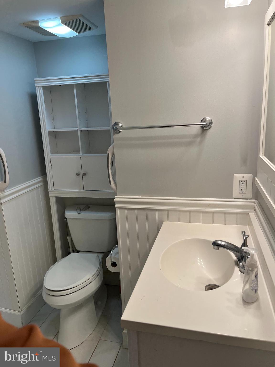 ABERDEEN HILLS - Residential