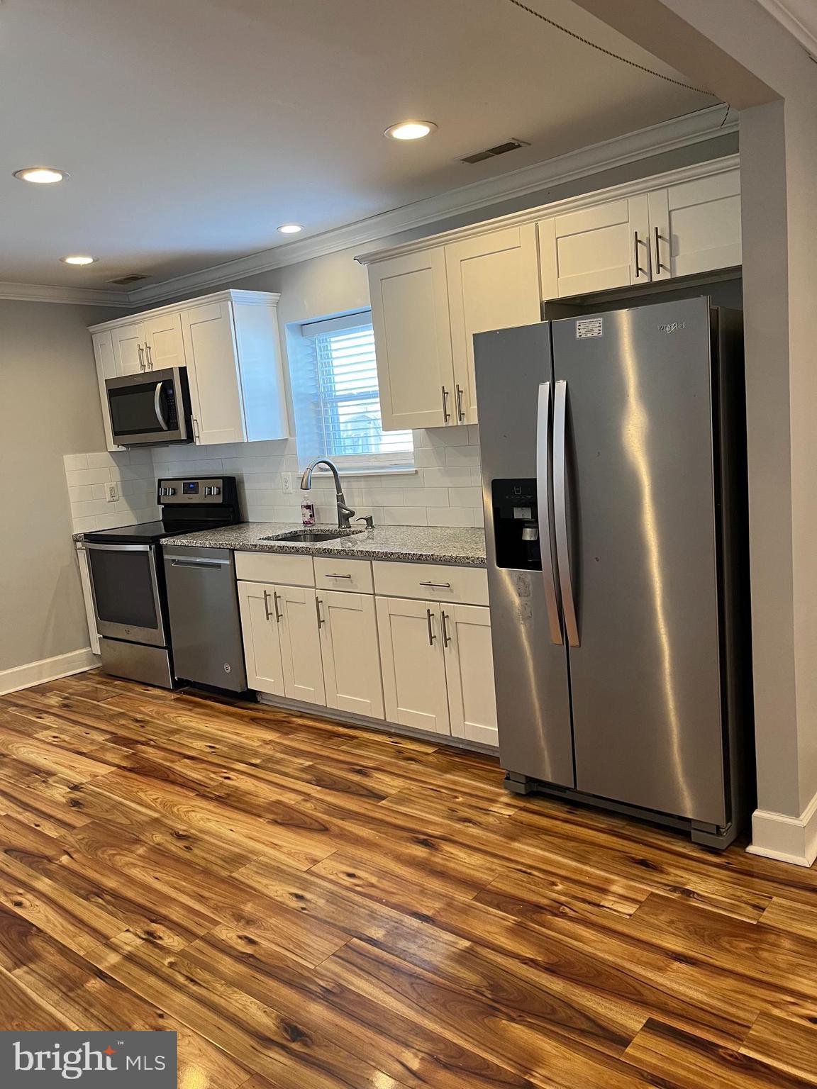 ABERDEEN HILLS - Residential