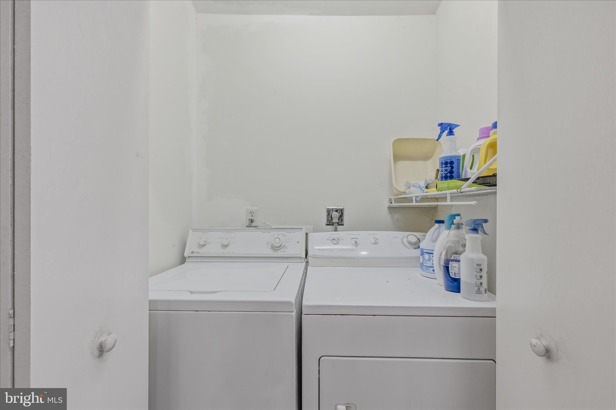 SHIRLEY FARMS - Residential