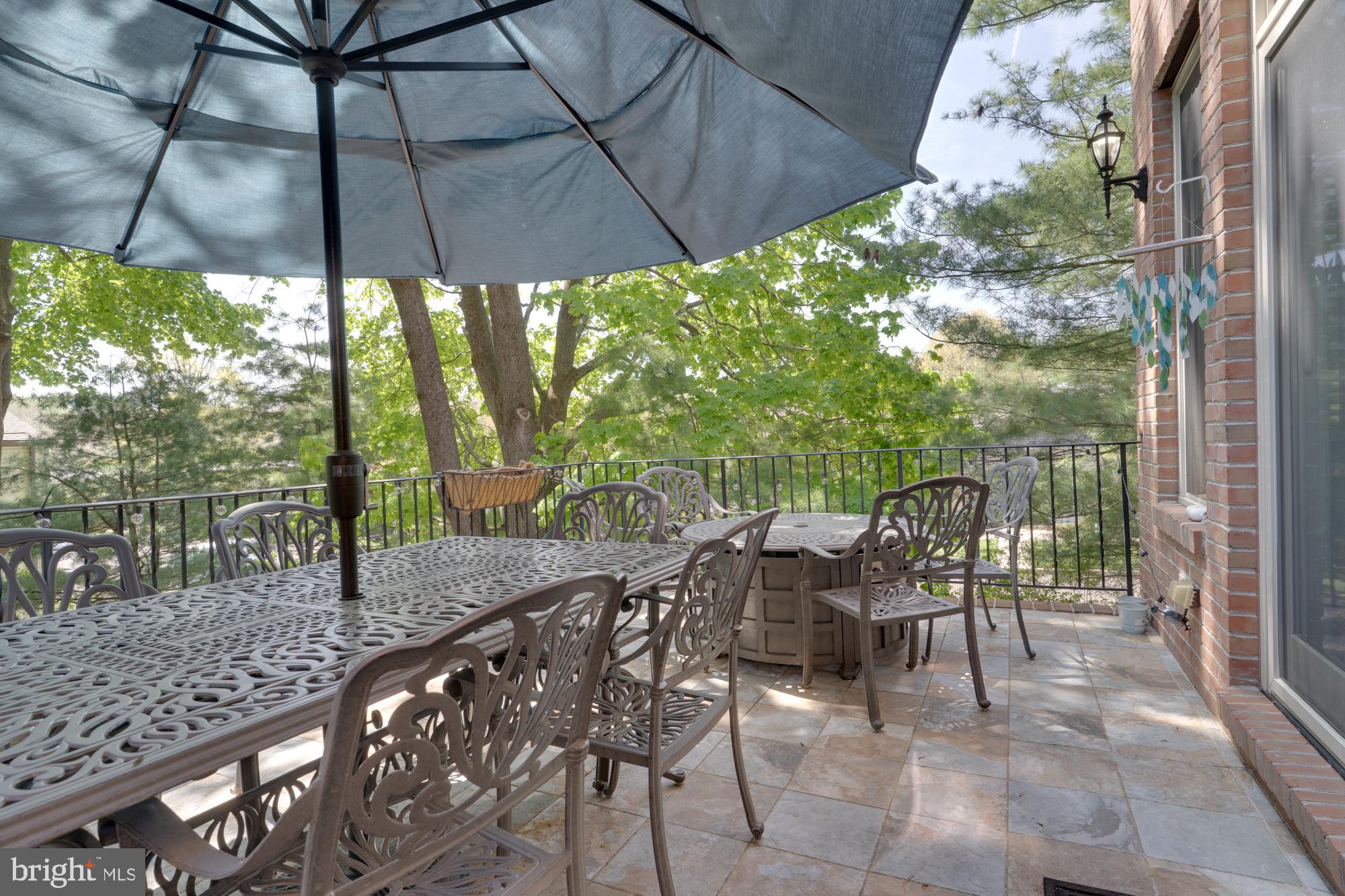 PHILLIPS COURT - Residential