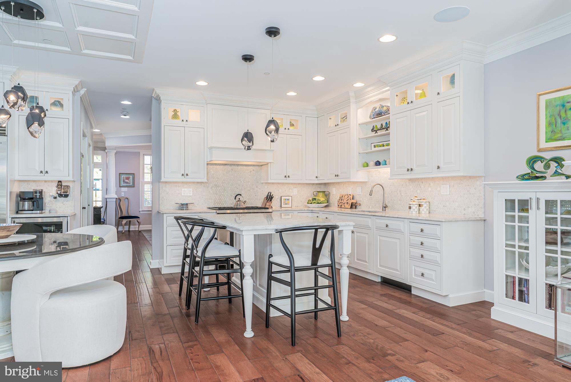 PHILLIPS COURT - Residential