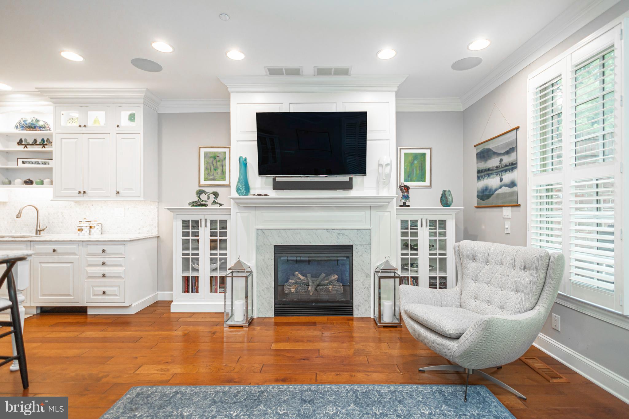 PHILLIPS COURT - Residential