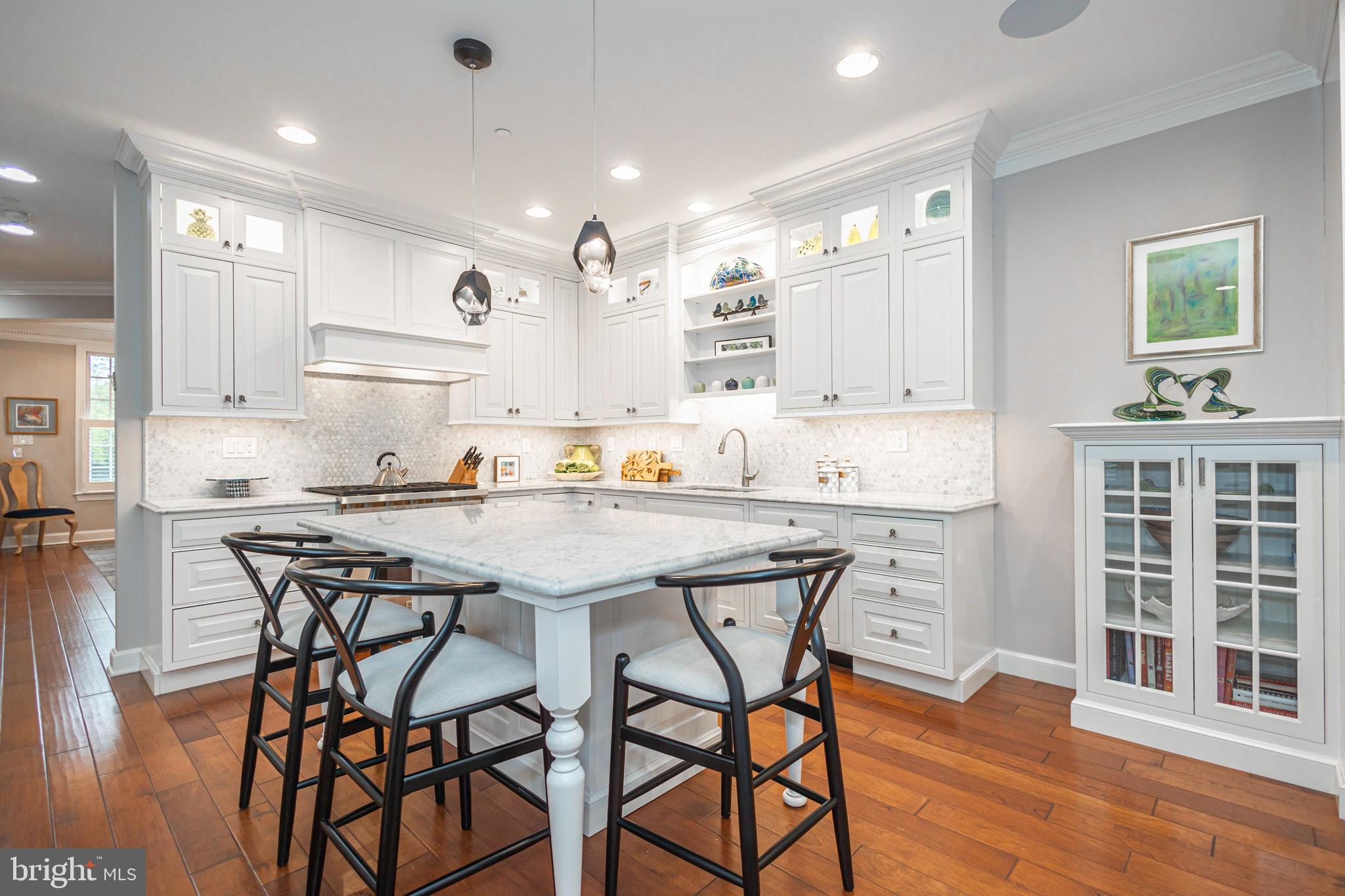 PHILLIPS COURT - Residential