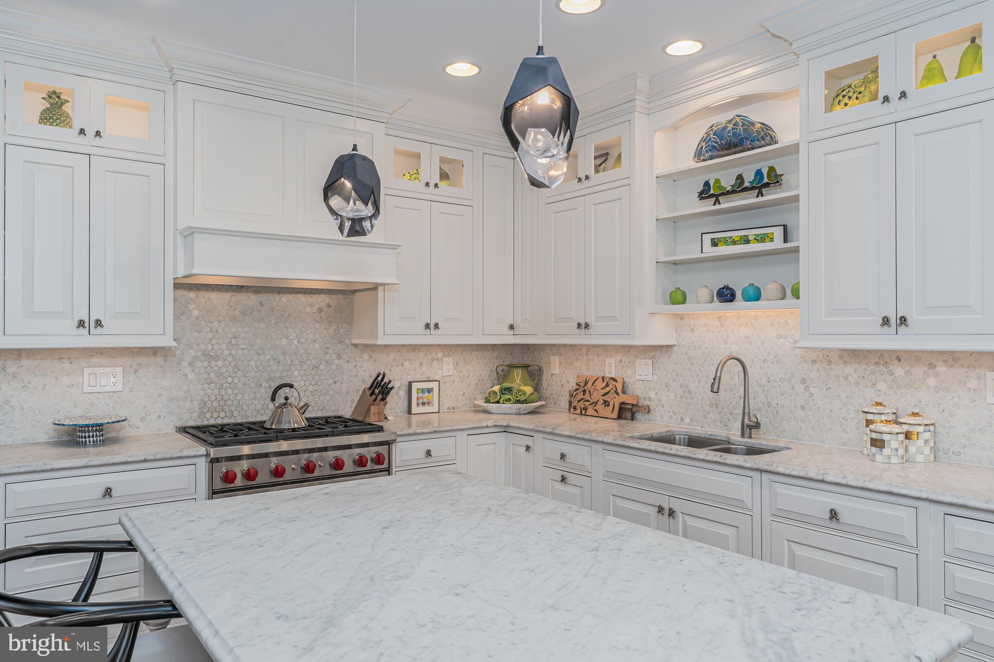 PHILLIPS COURT - Residential