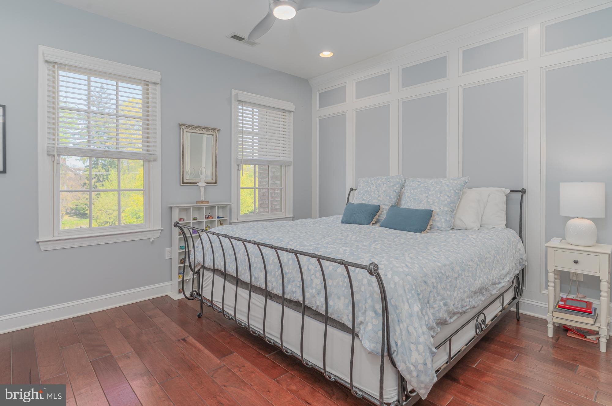 PHILLIPS COURT - Residential